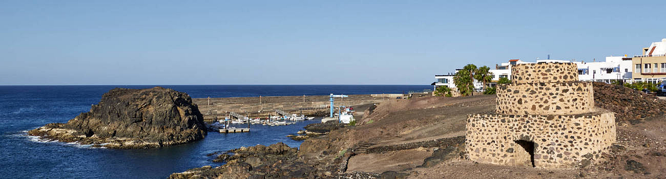 Sehenswürdigkeiten Fuerteventuras: El Cotillo – Hafen, Wehrturm und Kalköfen