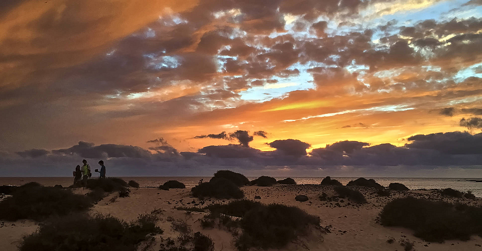 Sunset Walk Bajo Augustino El Cotillo Fuerteventura.