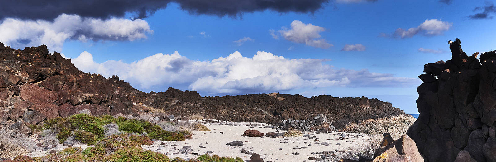 Küstenwanderung Fuerteventura – von der Ensenada de Toneles zu den Casas de Jacomar.
