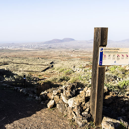 Von Villaverde nach Lajares wandern.