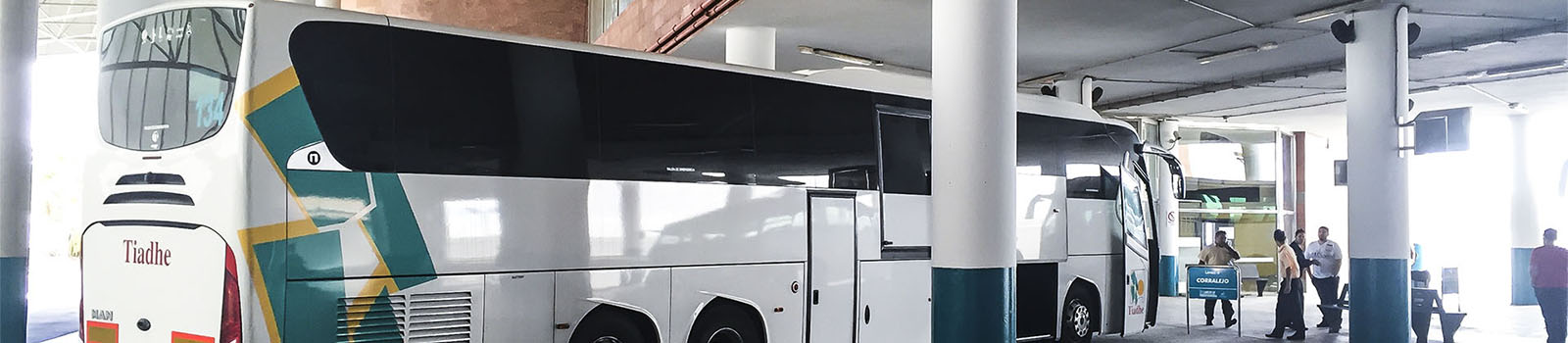 Mit Bus und Taxi Fuerteventura erkunden.