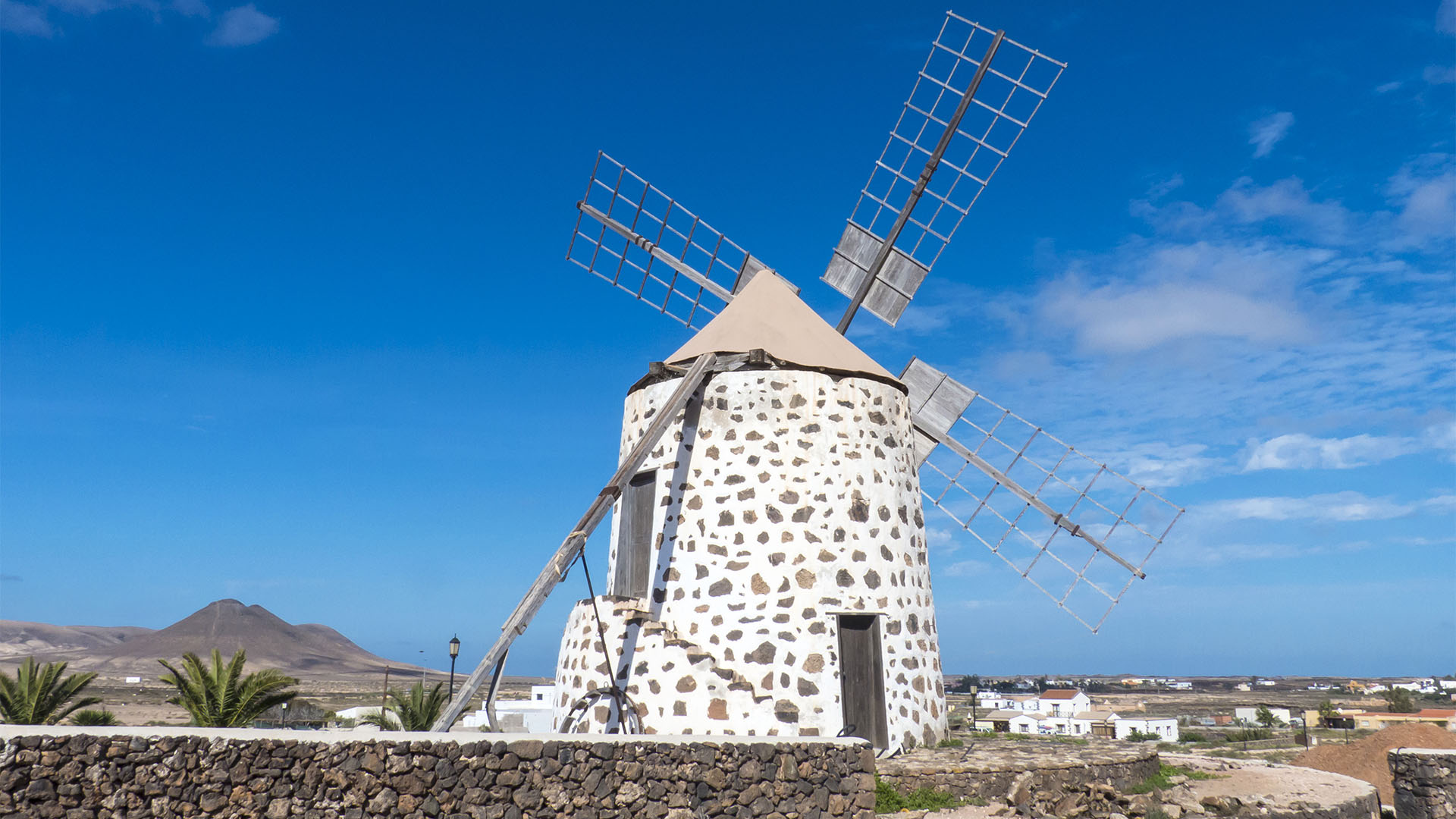 Windmühlen – wurden erst spät auf Fuerteventura genutzt.