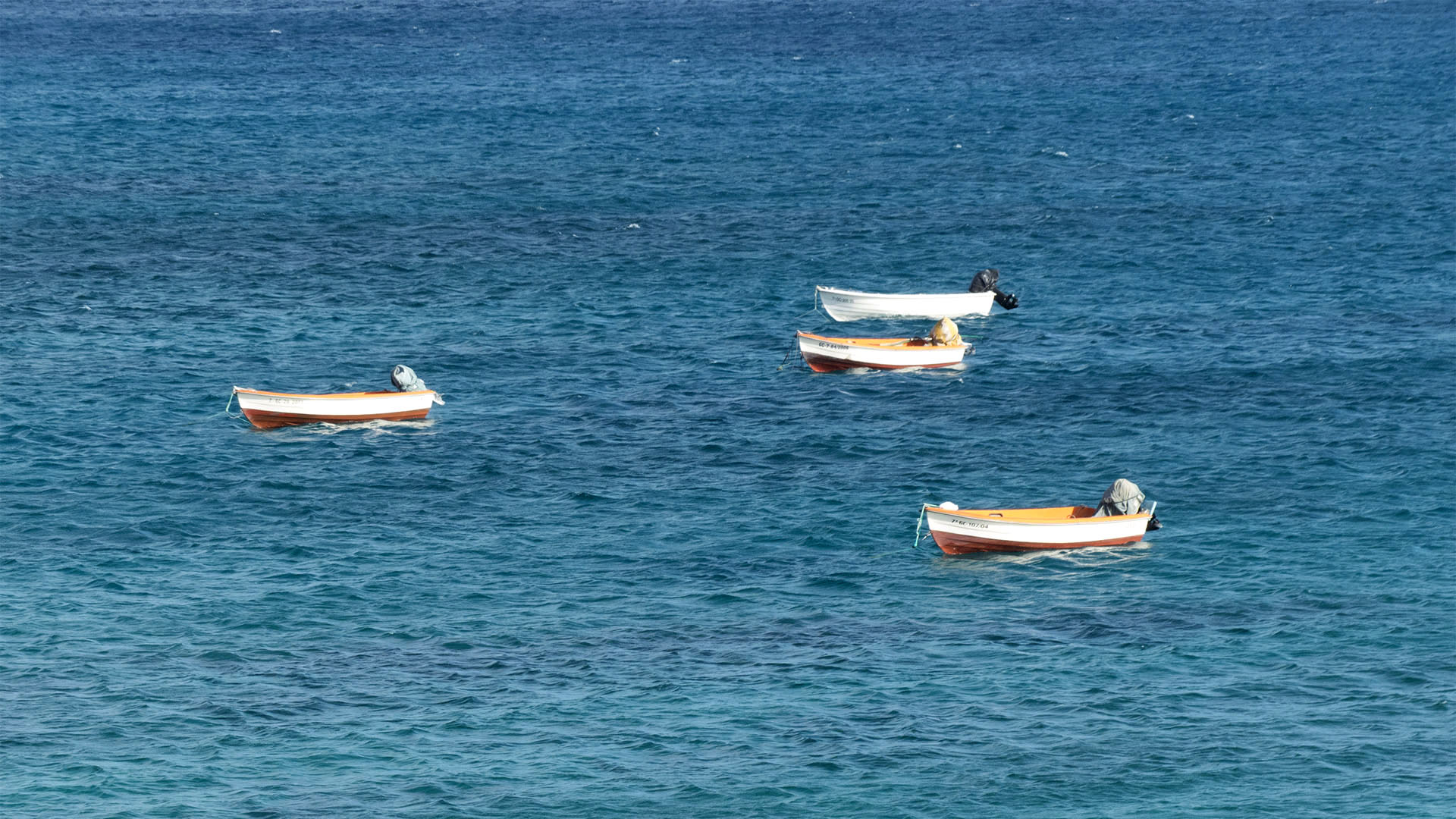 Fischereiindustrie, Konservenindustrie, Salinen Salzgewinnung auf Fuerteventura.