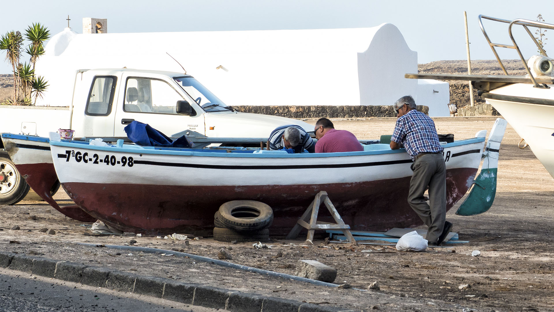 Fischereiindustrie, Konservenindustrie, Salinen Salzgewinnung auf Fuerteventura.