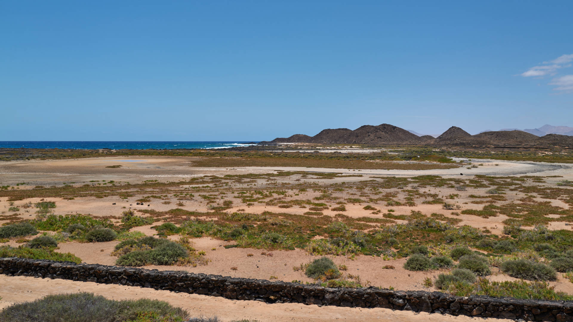 Las tres hermanas – Las lagunitas – Isla de Lobos Fuerteventura.