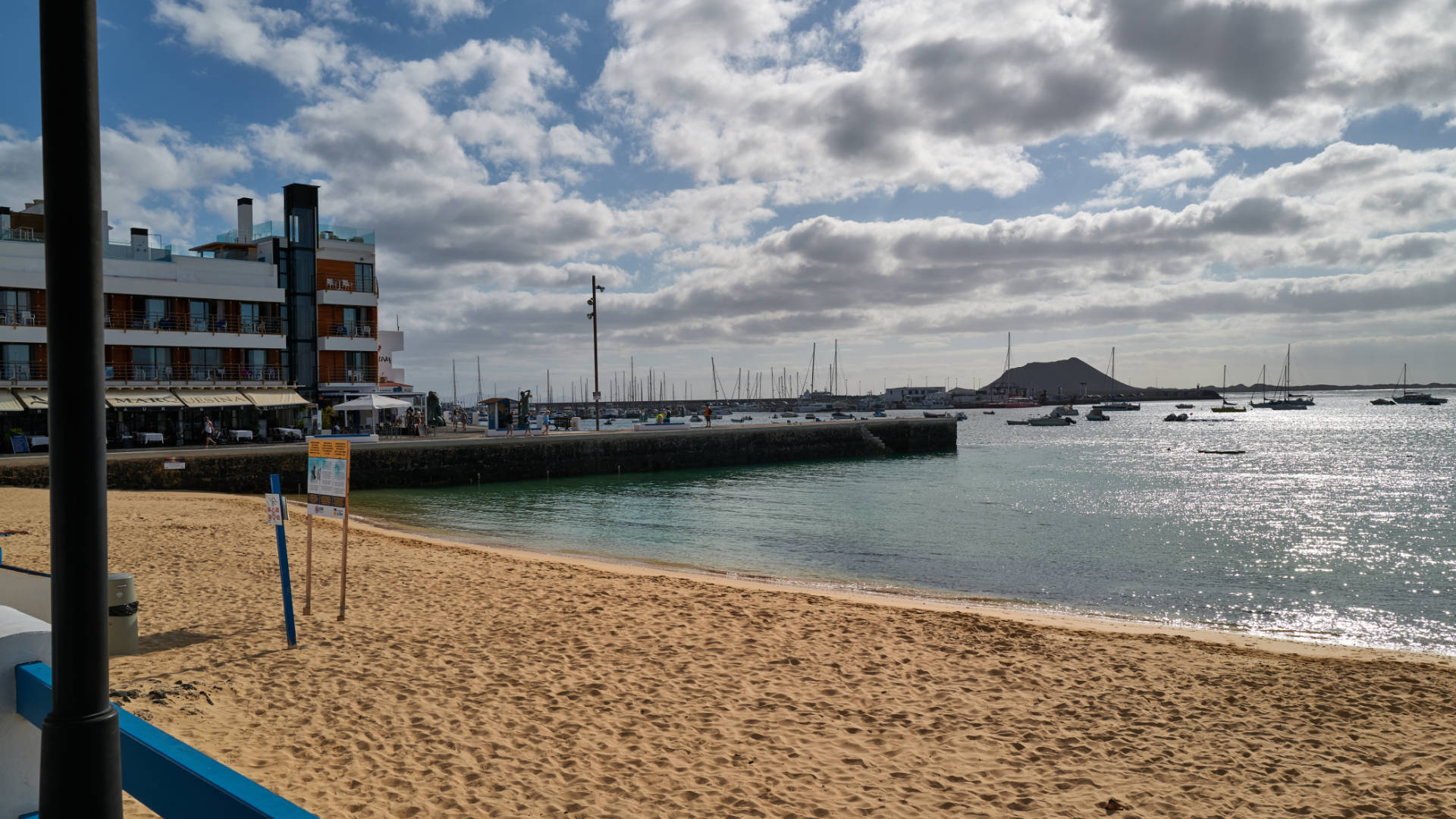 Playa de la Clavellina Corralejo Fuerteventura.