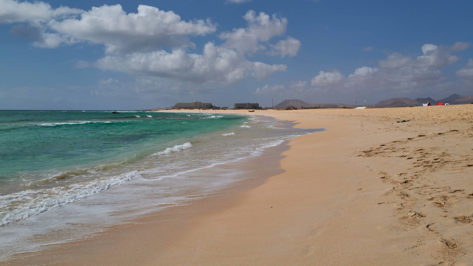 Playa del Pozo El Jable Dunas de Corralejo Fuerteventura.