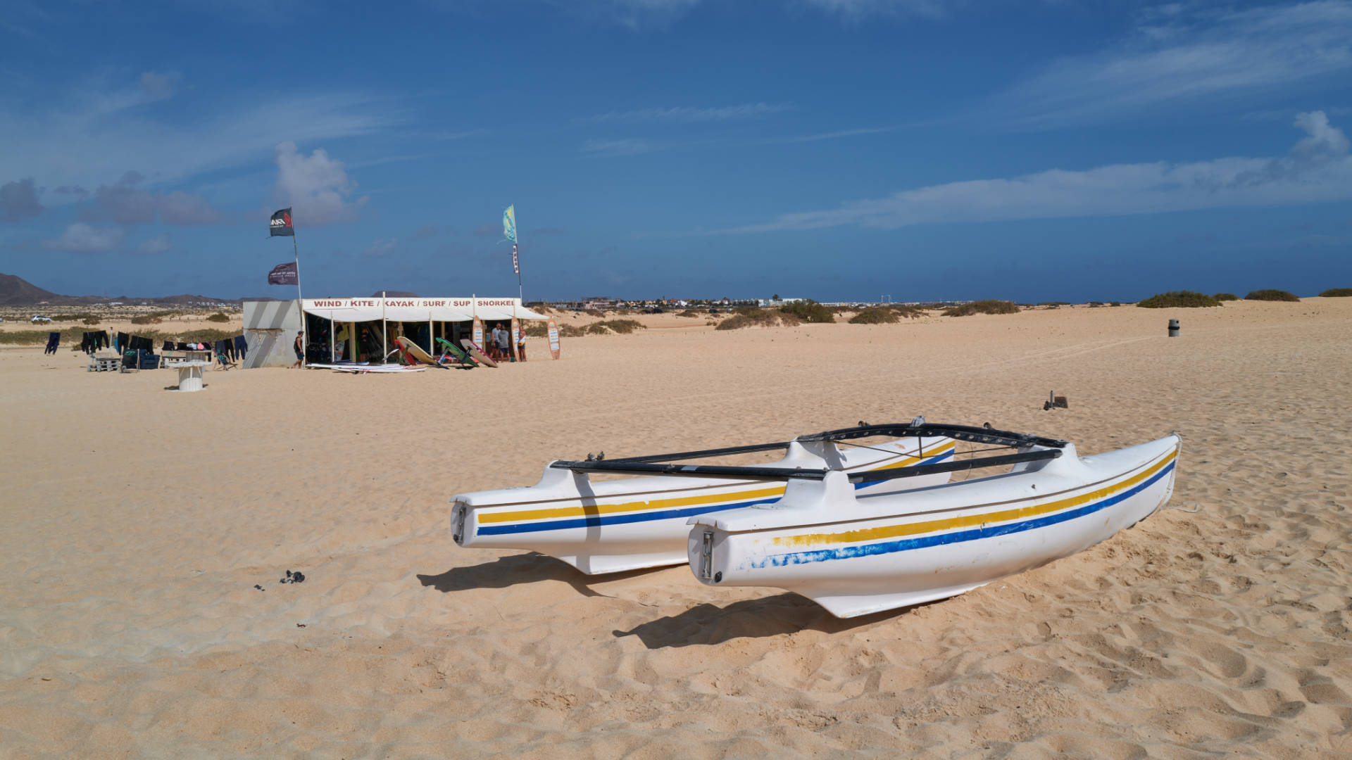 Playa del Pozo El Jable Dunas de Corralejo Fuerteventura.