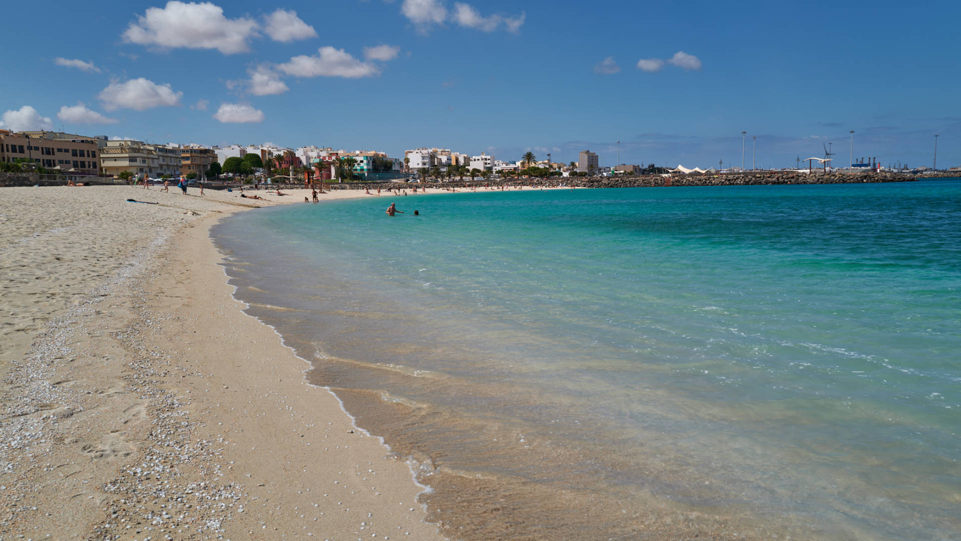 Playa de los Pozos Puerto del Rosario Fuerteventura.