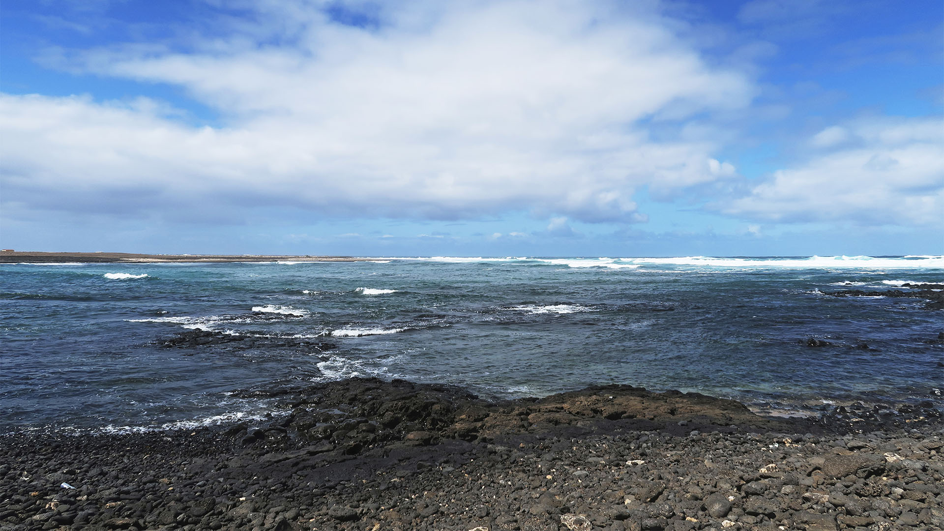 Die Strände im Norden von Fuerteventura – Caleta de Salinas.