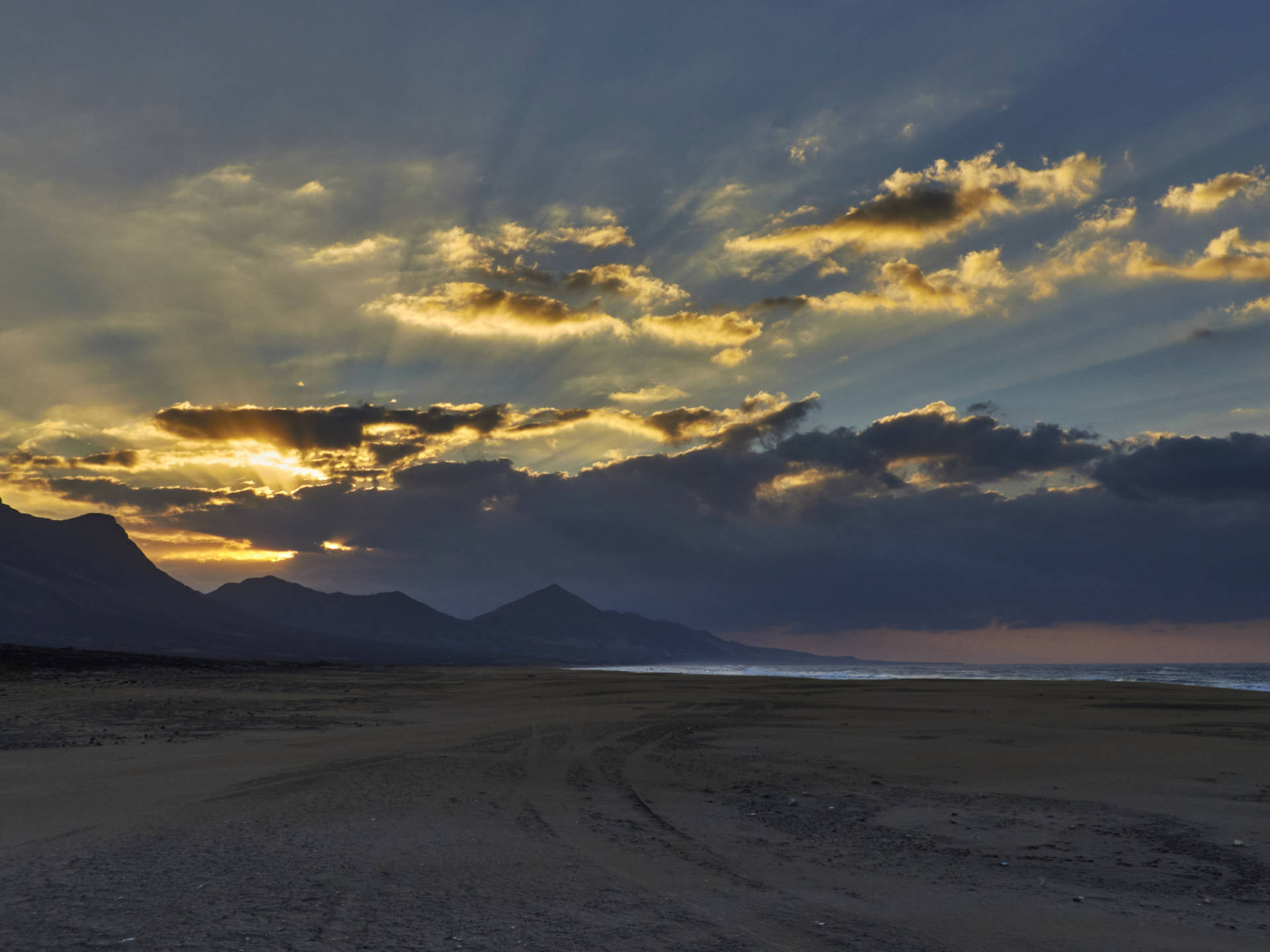 Sunset an der Islote de Cofete Jandía Fuerteventura.