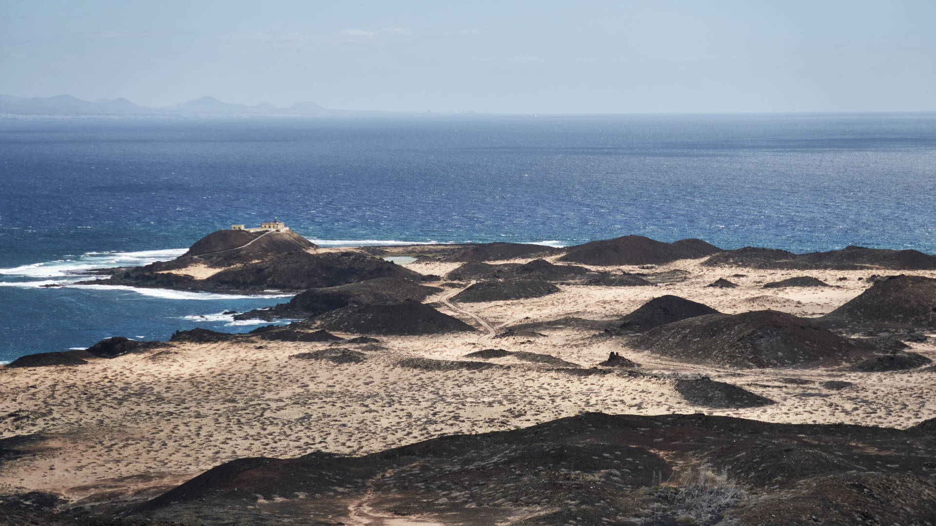 Faro Martiño Isla de Lobos Fuerteventura.