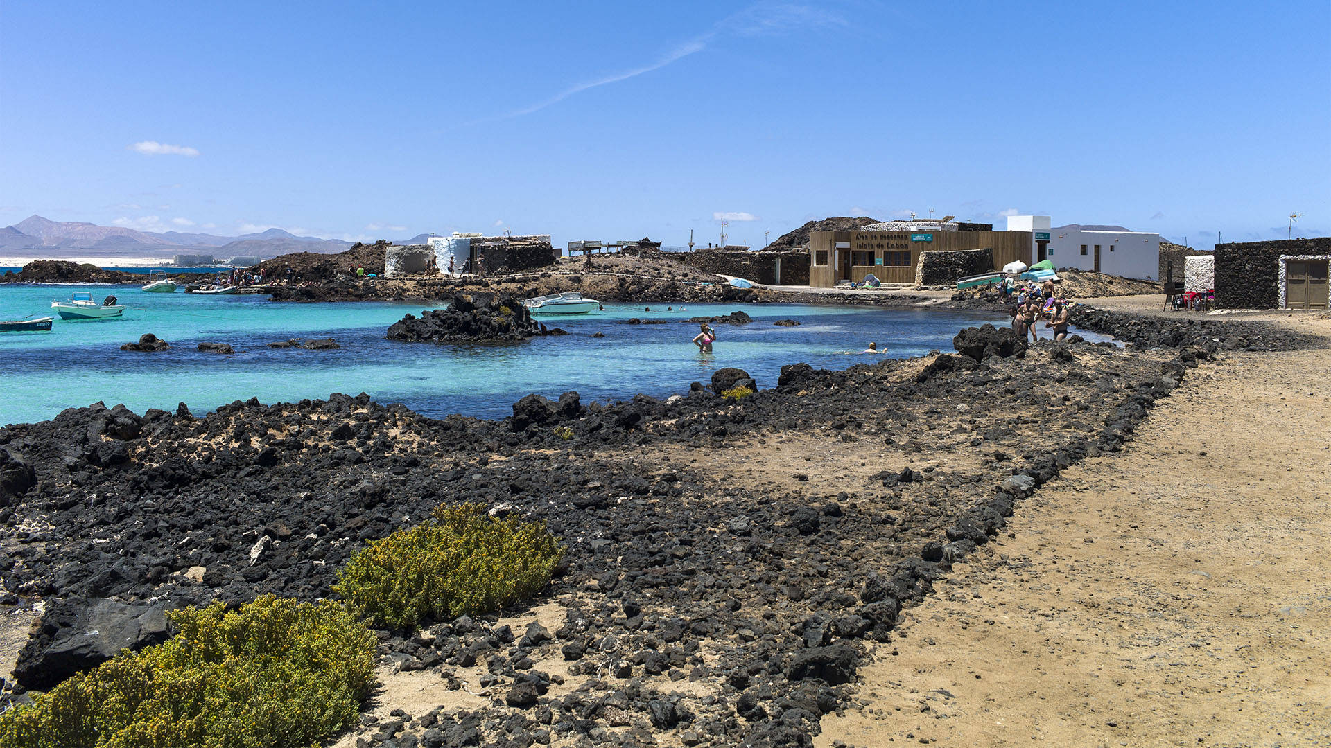 Isla de Los Lobos Caleta de la Rasca Fuerteventura.