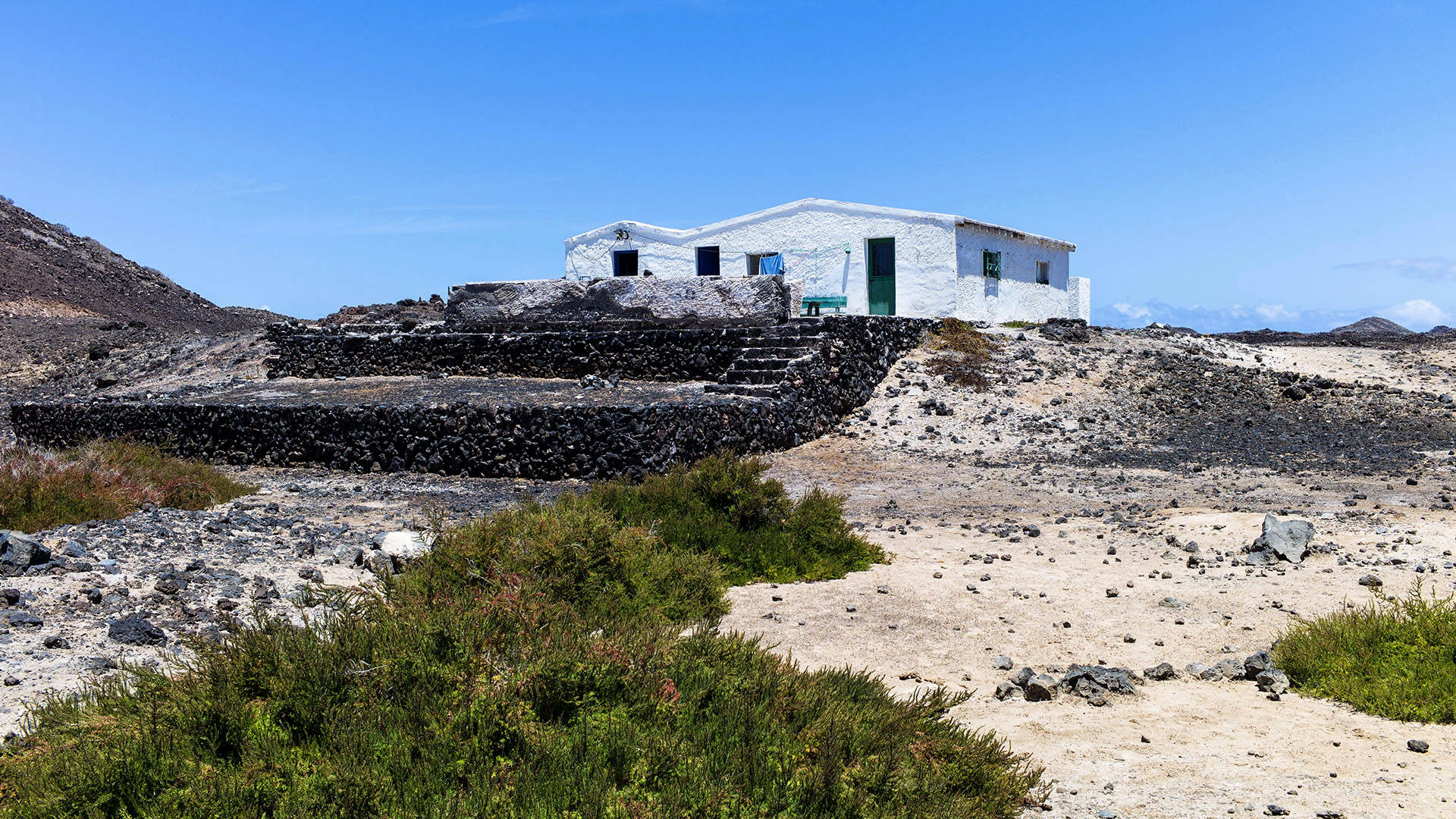 Die historischen casas nahe des Faro Martiño.