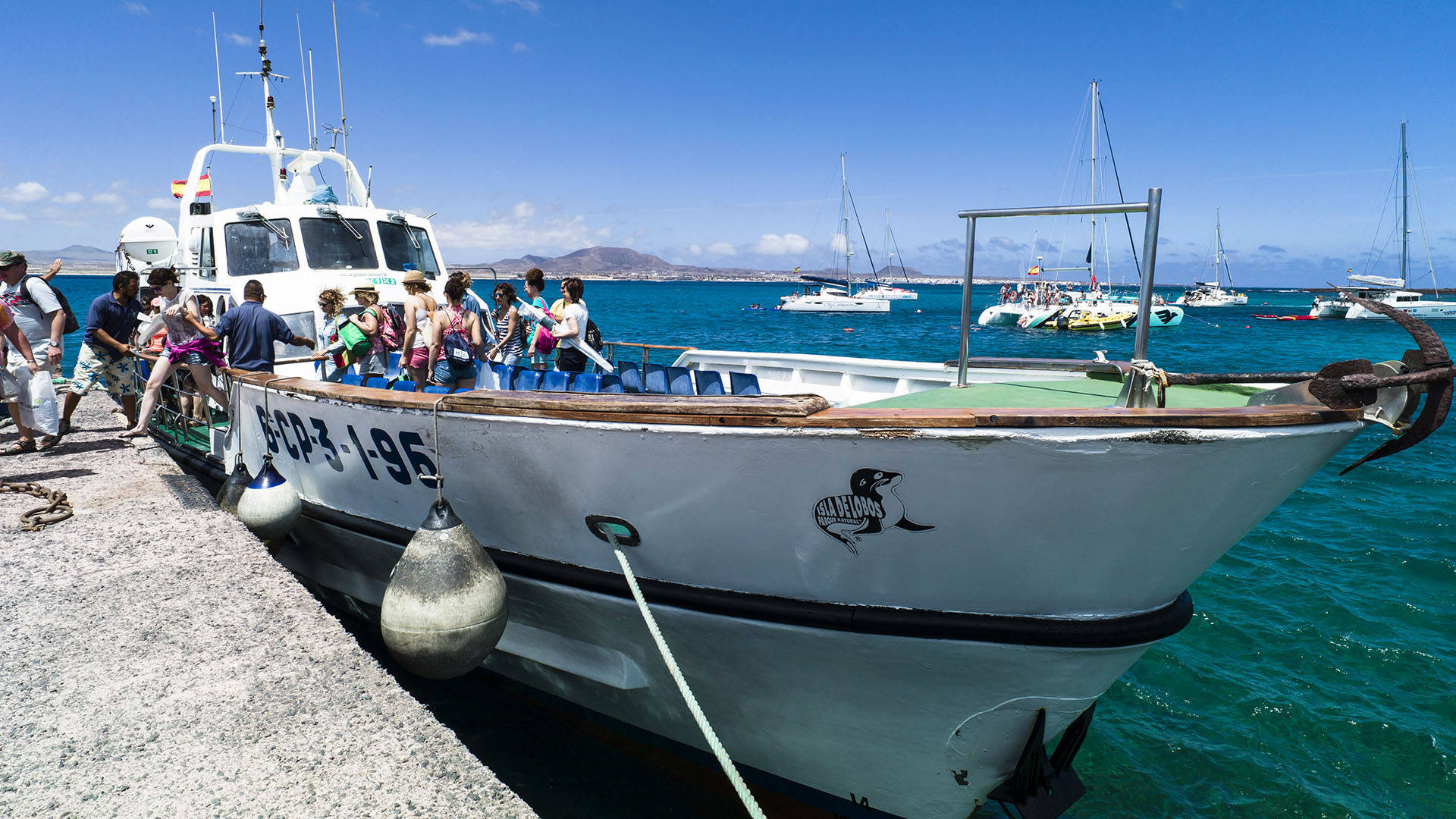 Die Fähre auf die Isla de Lobos.