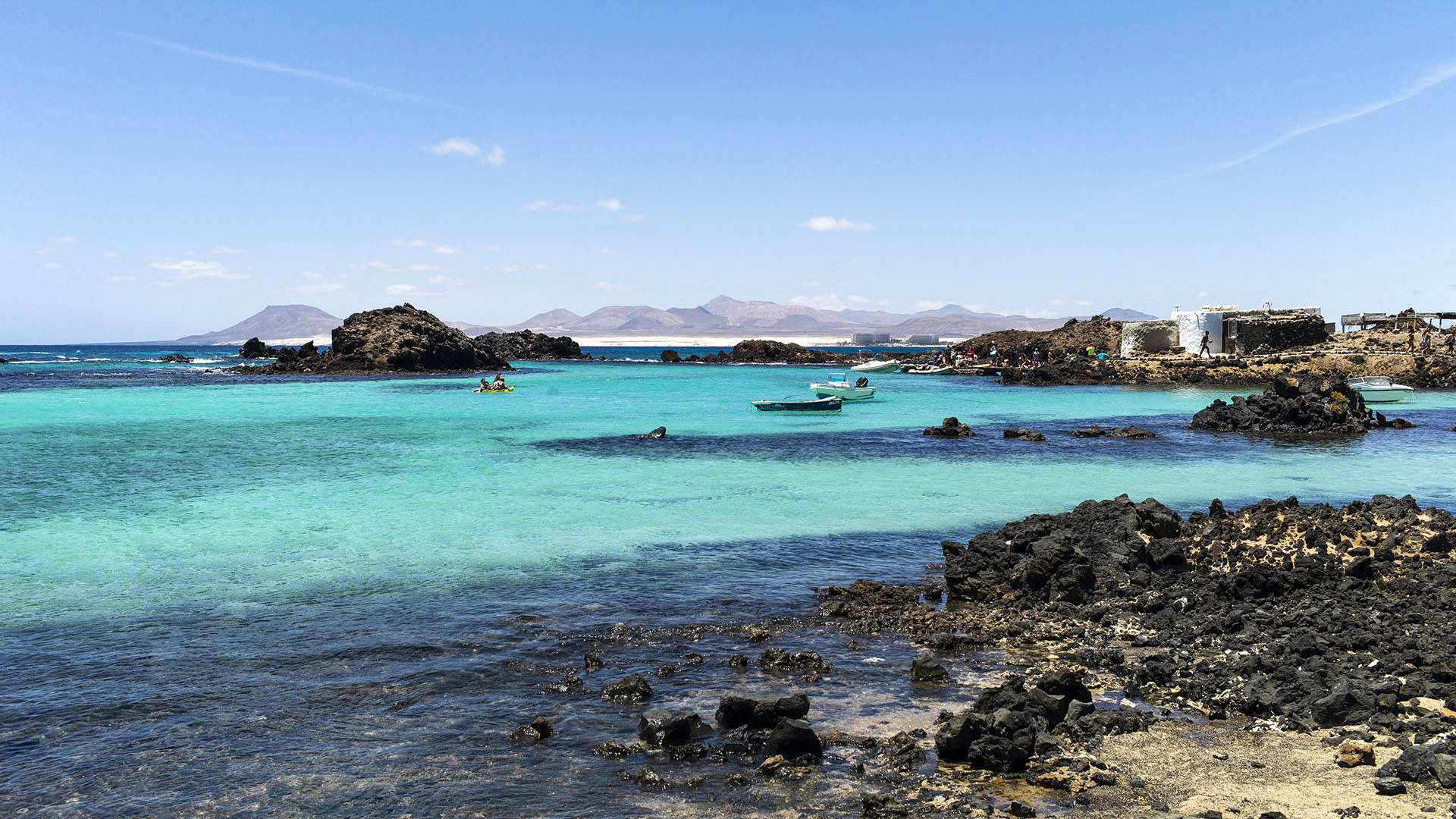 Fuerteventura entdecken – die kleine Insel Los Lobos vor Fuerteventura.