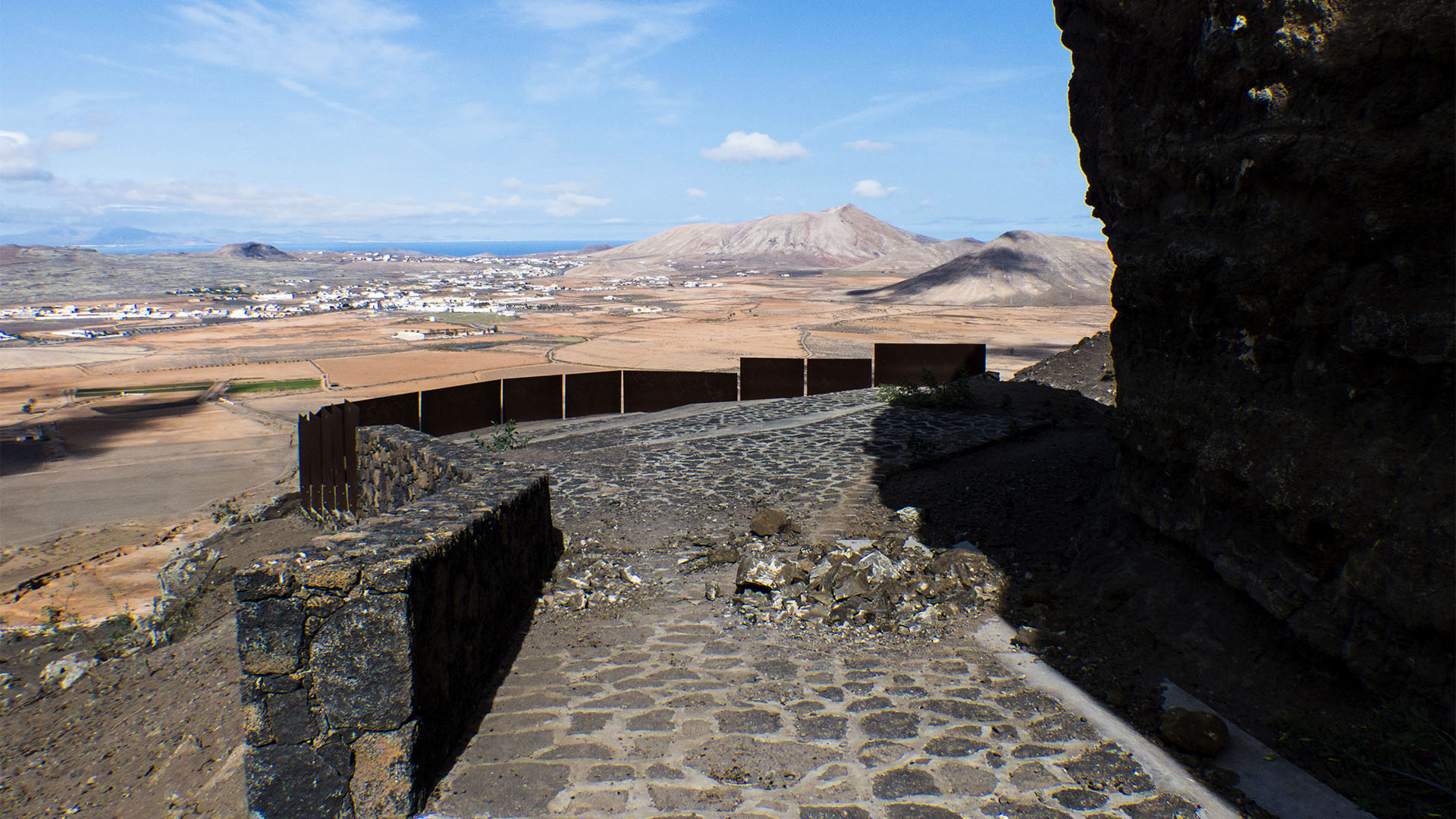 Sehenswürdigkeiten Fuerteventuras: Vallebrón – Fuente de Tababaire y Morro Tabaiba.