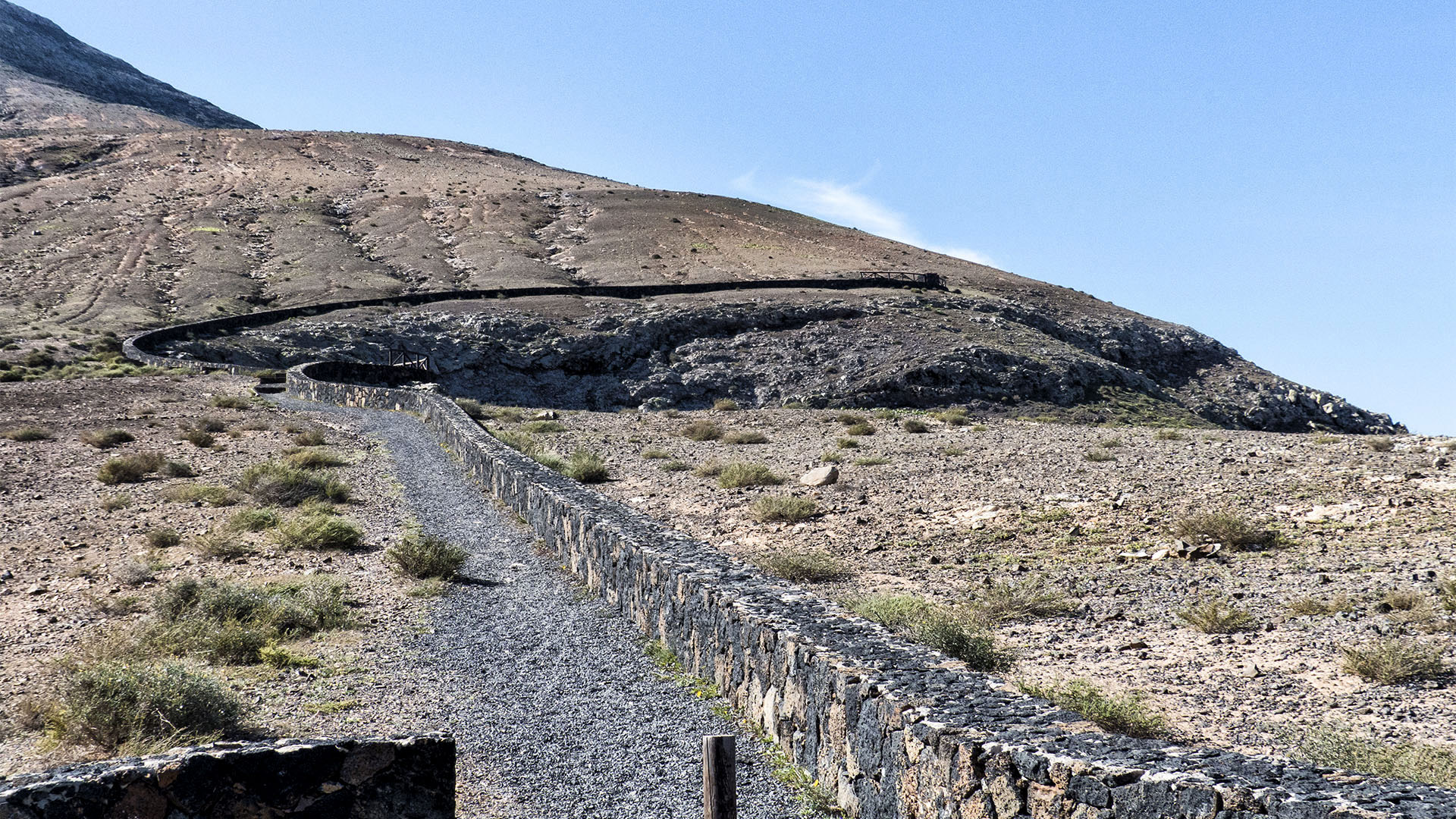 Sehenswürdigkeiten Fuerteventuras: Vallebrón – Mirador de Vallebrón y Fuente la Palma