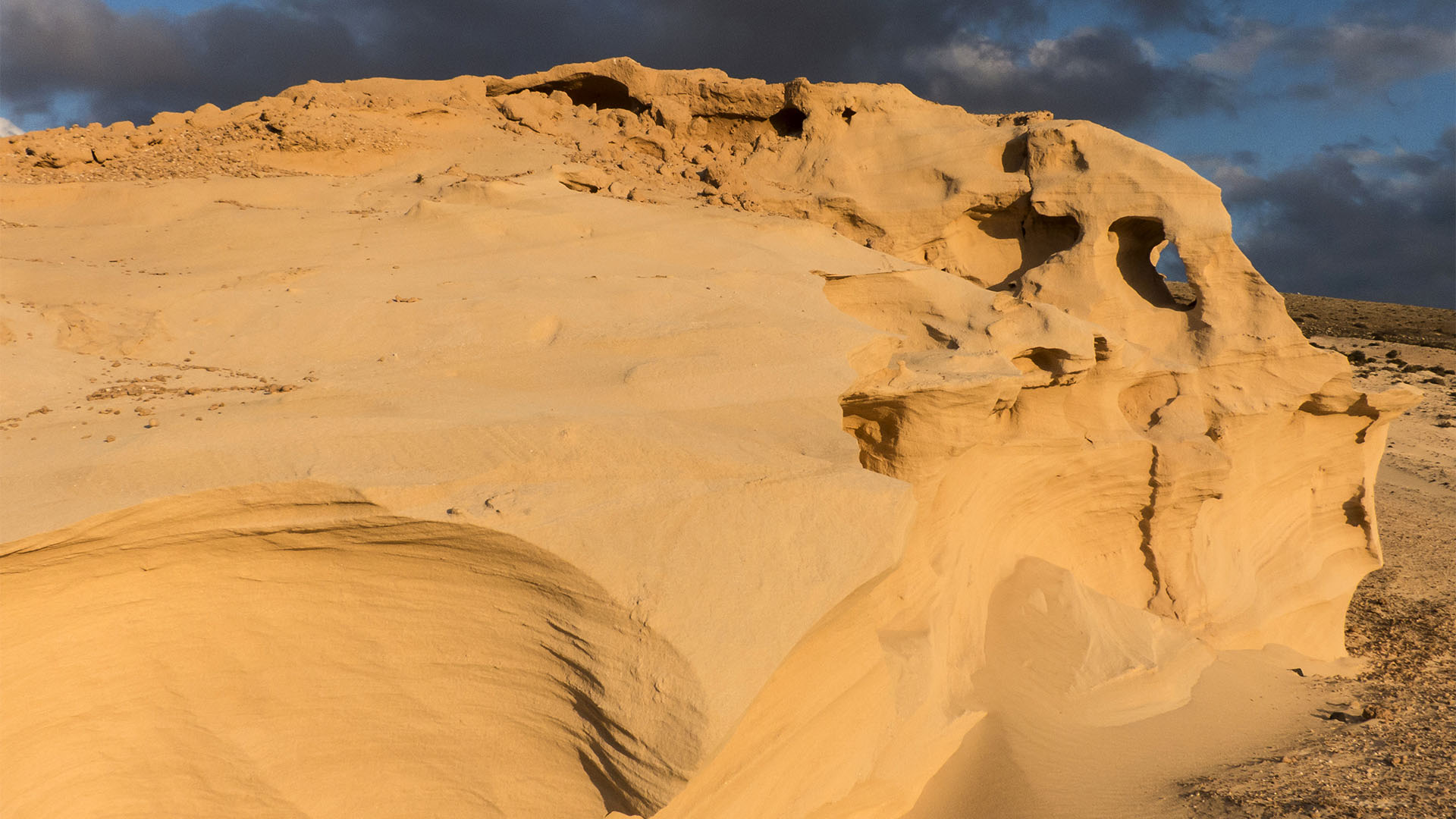 Sehenswürdigkeiten Fuerteventuras: Tindaya – Barranco de los Encantados.