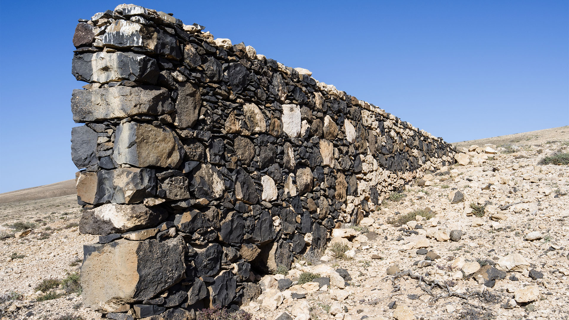 Sehenswürdigkeiten Fuerteventuras: Tindaya – Barranco Esquinzo