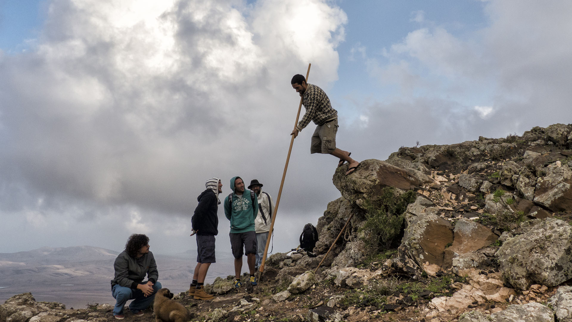 Wandern + Trekking auf Fuerteventura: Wintersonnwende am Montaña de Enmedio Montaña Tindaya.