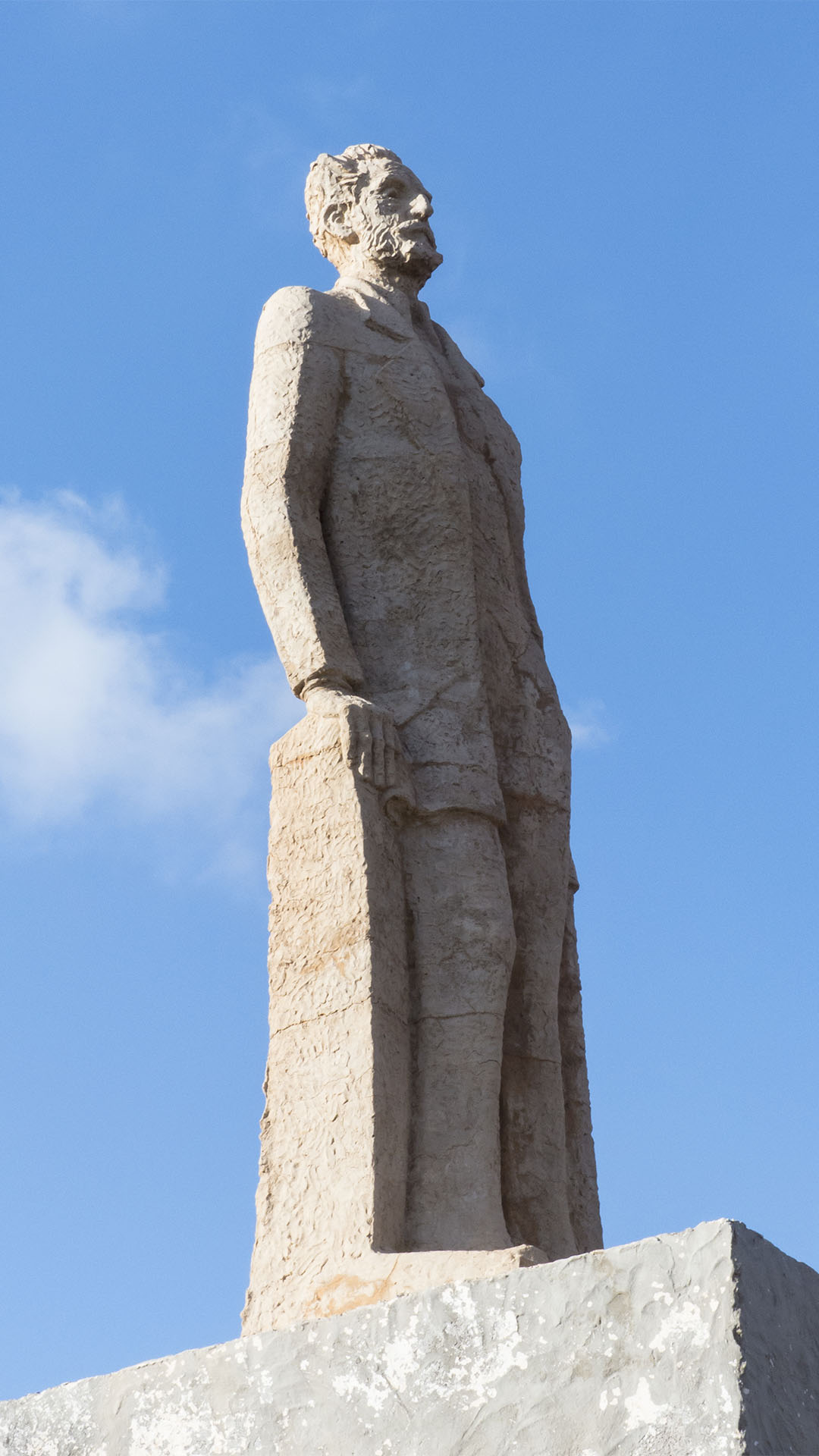 Sehenswürdigkeiten Fuerteventuras: Tindaya – Miguel de Unamuno Denkmal Montaña Quemada