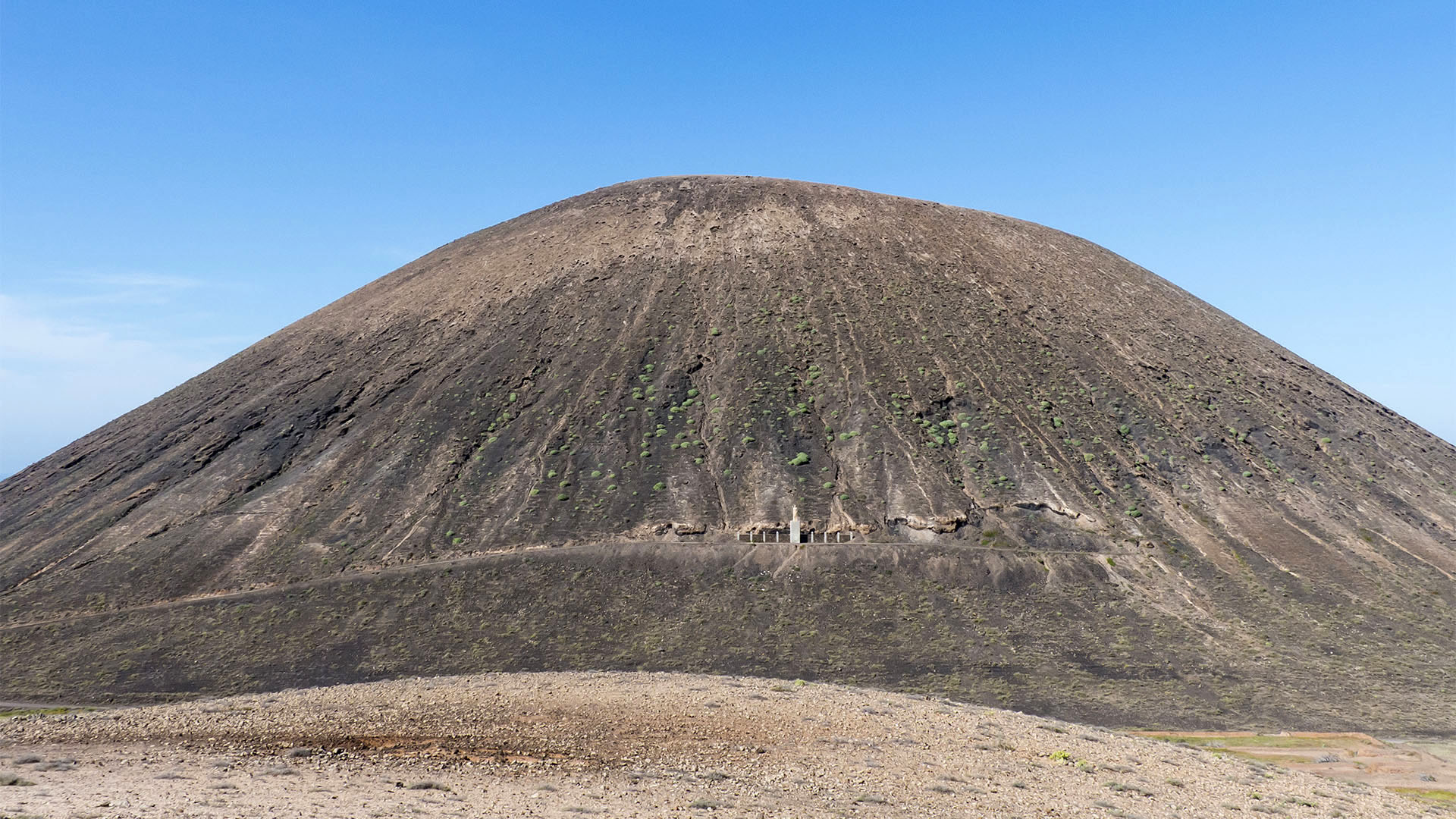 Sehenswürdigkeiten Fuerteventuras: Tindaya – Miguel de Unamuno Denkmal Montaña Quemada