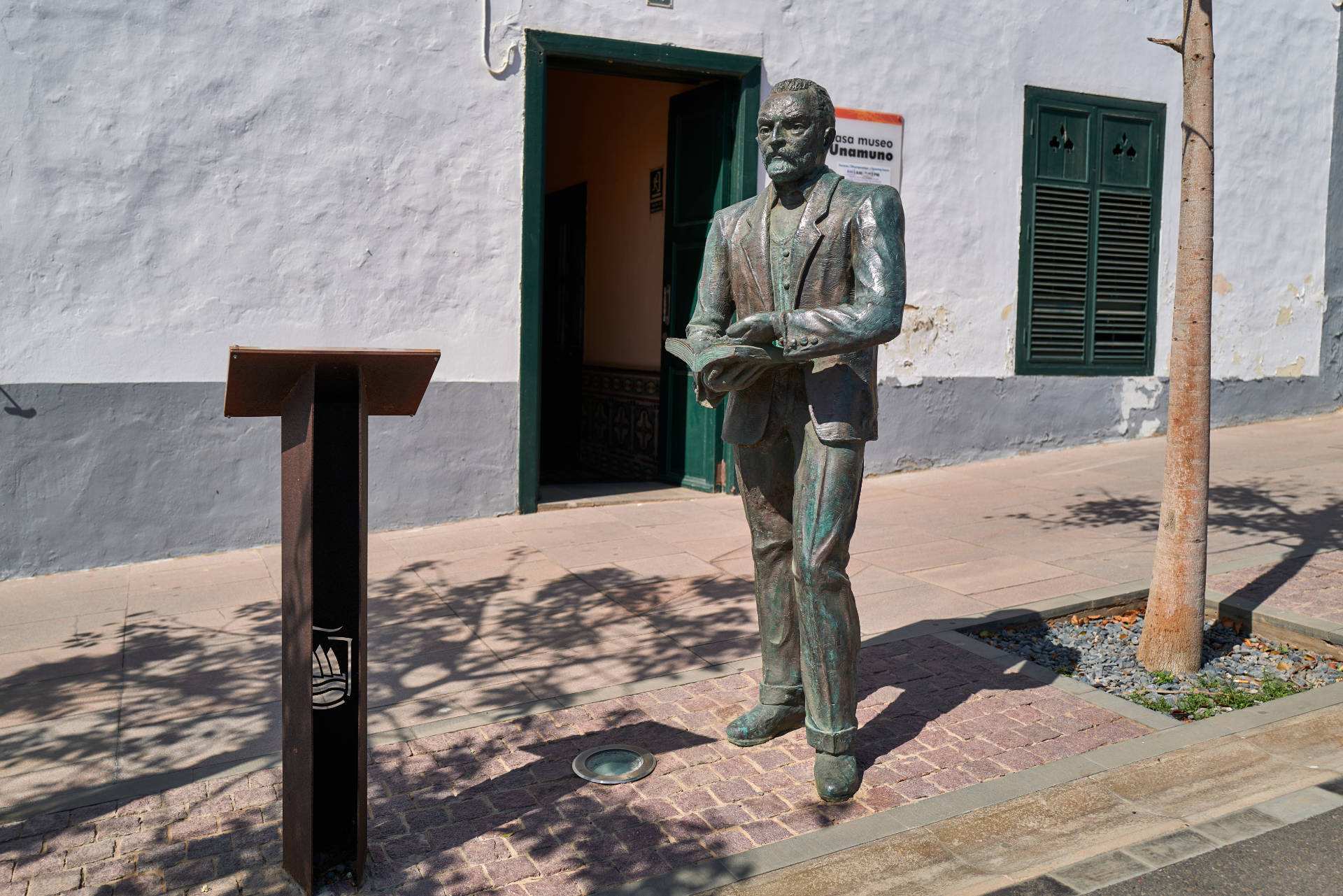 Casa Unamuno Puerto del Rosario – Miguel de Unamuno y Jugo.