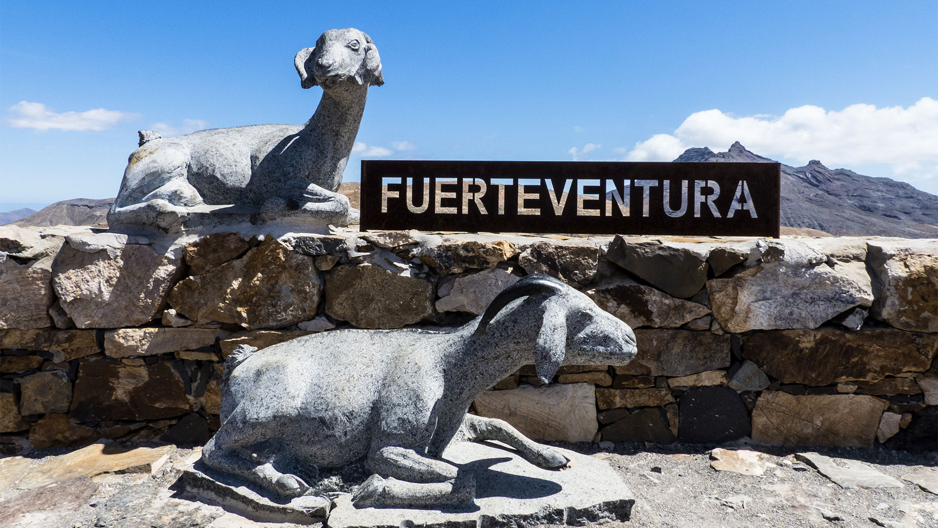 Sehenswürdigkeiten Fuerteventuras: Pajara – Montaña Cardon
