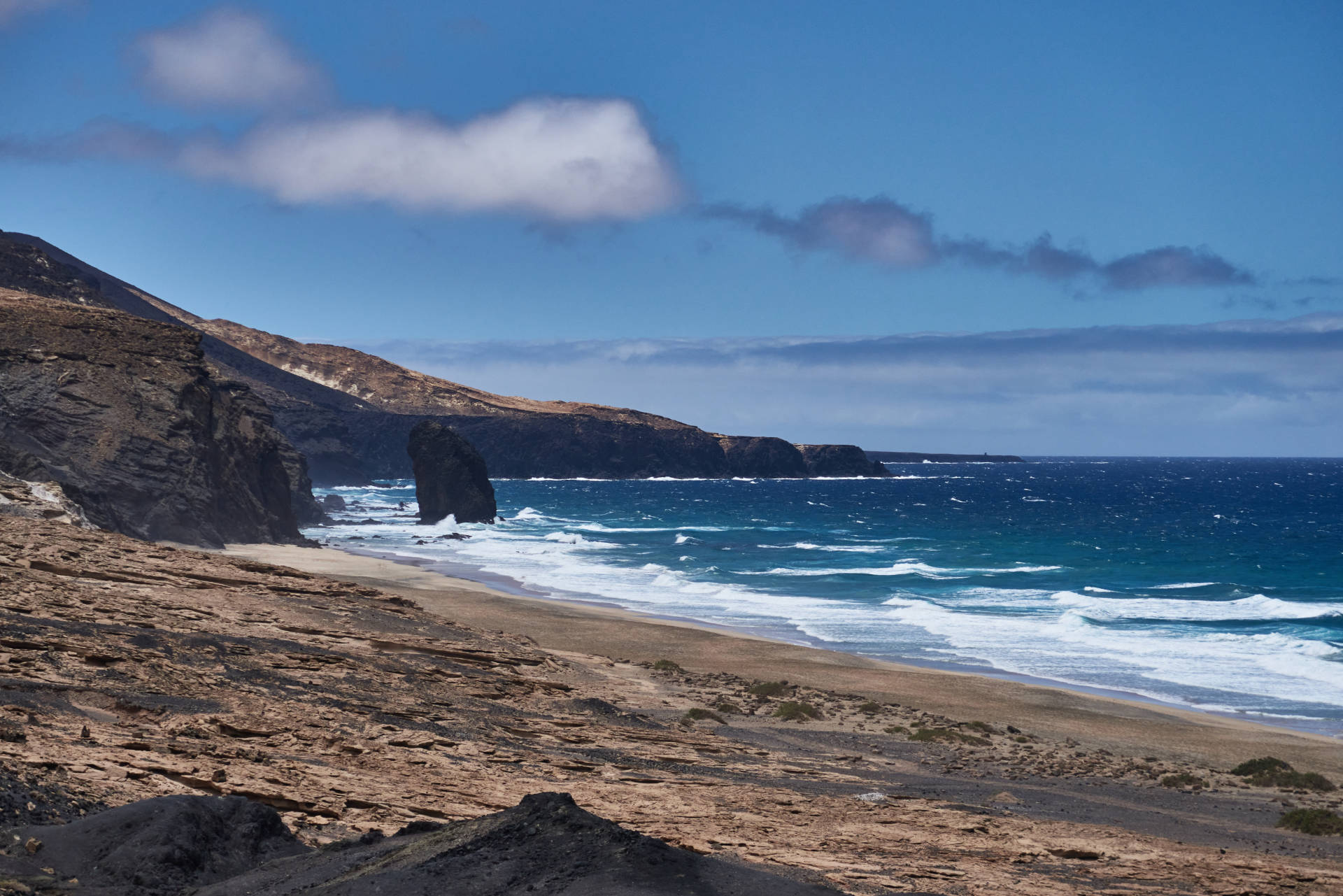 Durch den namenlosen barranco zum Playa de Cofete.