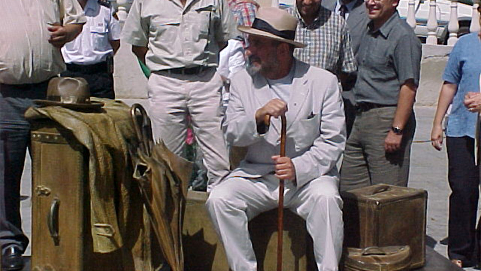 Der Skulpturenpark in Puerto del Rosario Fuerteventura: Eduardo Úrculo präsentiert 2000 sein Werk "Equipaje de ultramar".