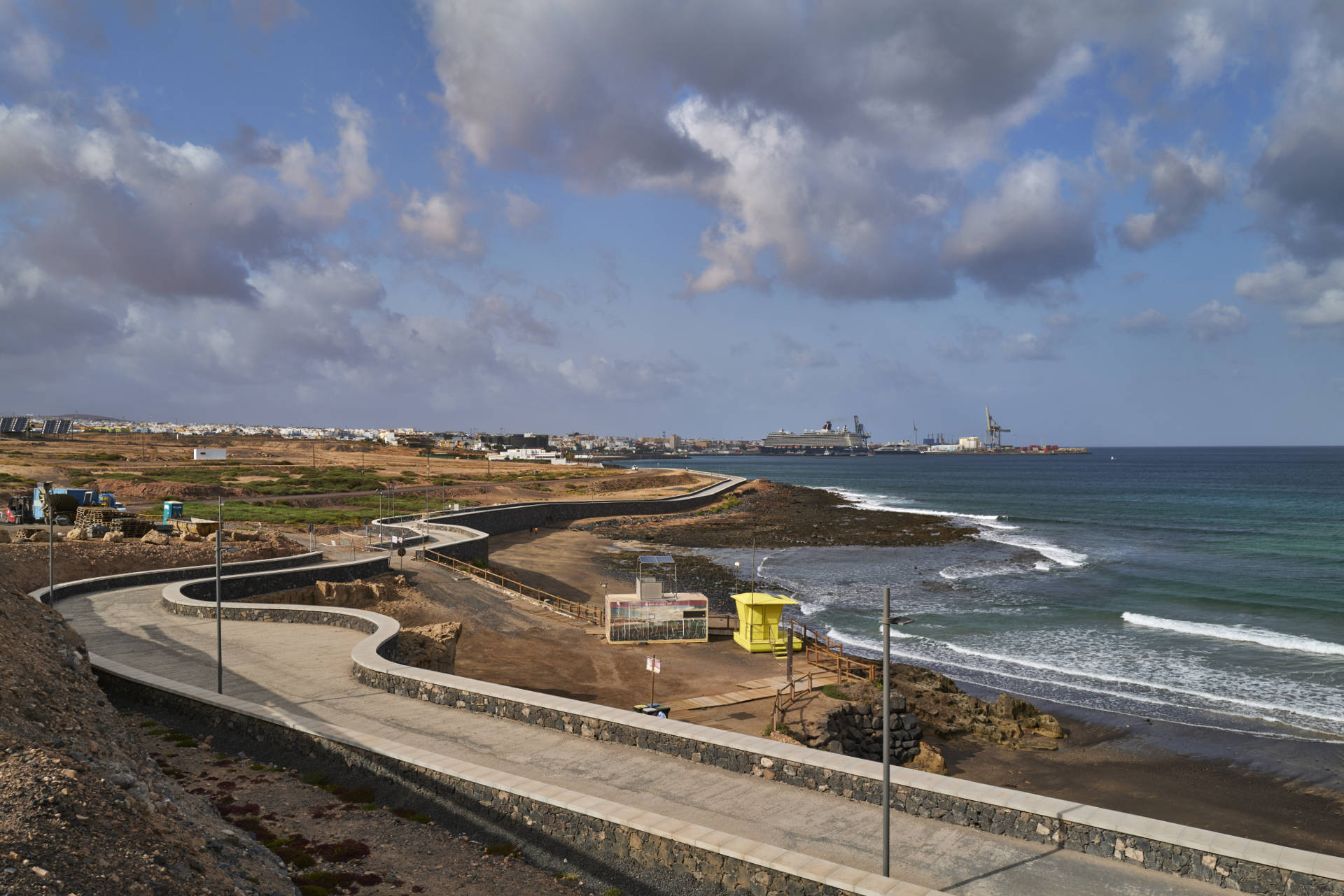 Paseo marítimo Puerto del Rosario Fuerteventura.