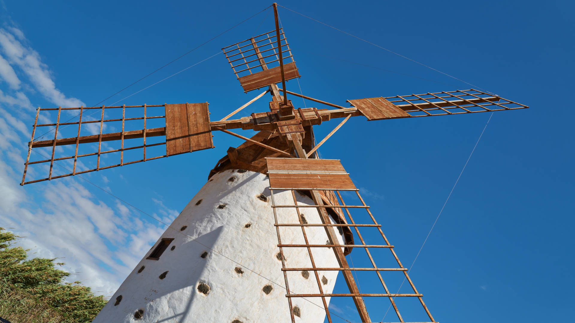 Die Windmühle von El Roque auf Fuerteventura.