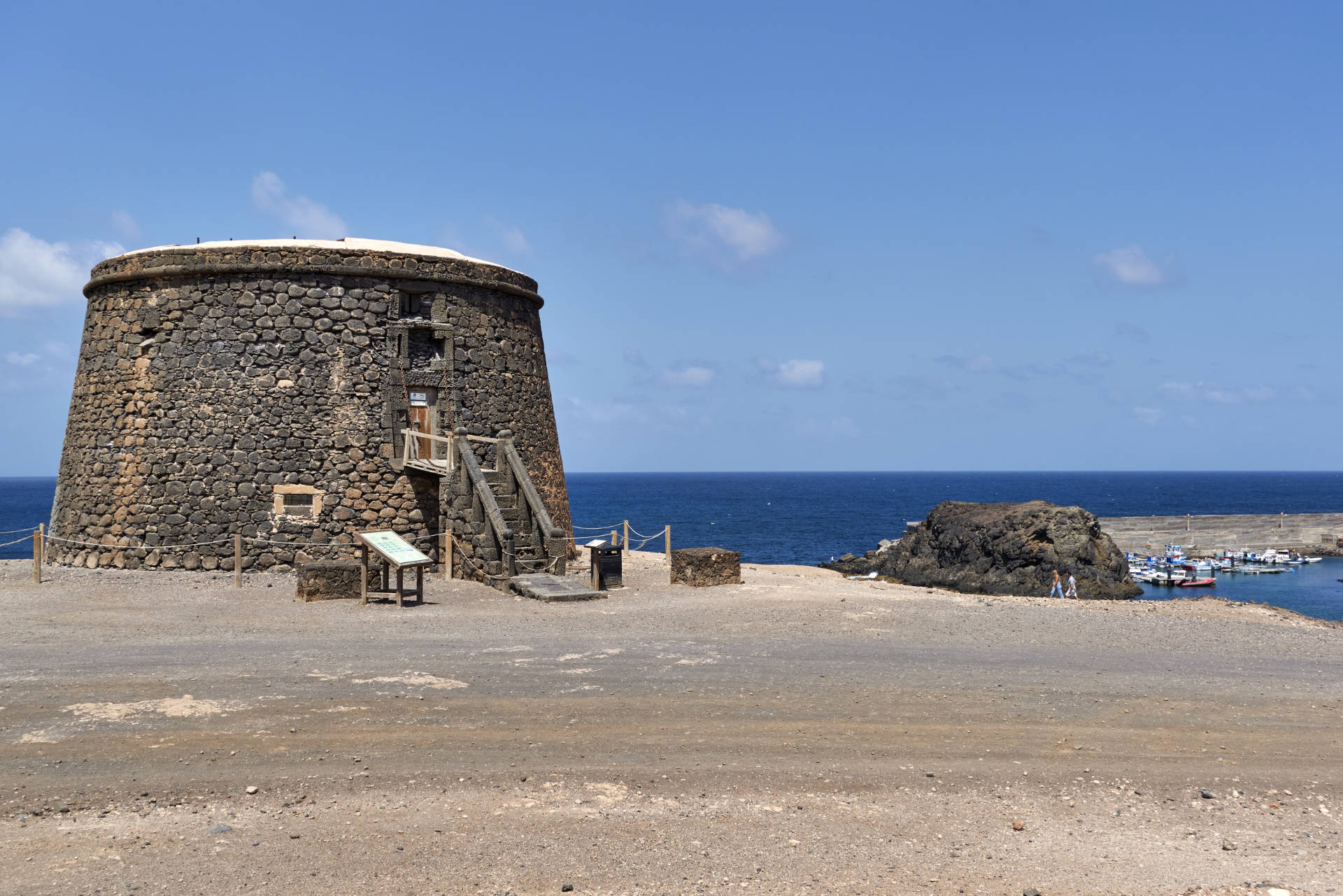 Torre de El Tostón El Cotillo Fuerteventura.