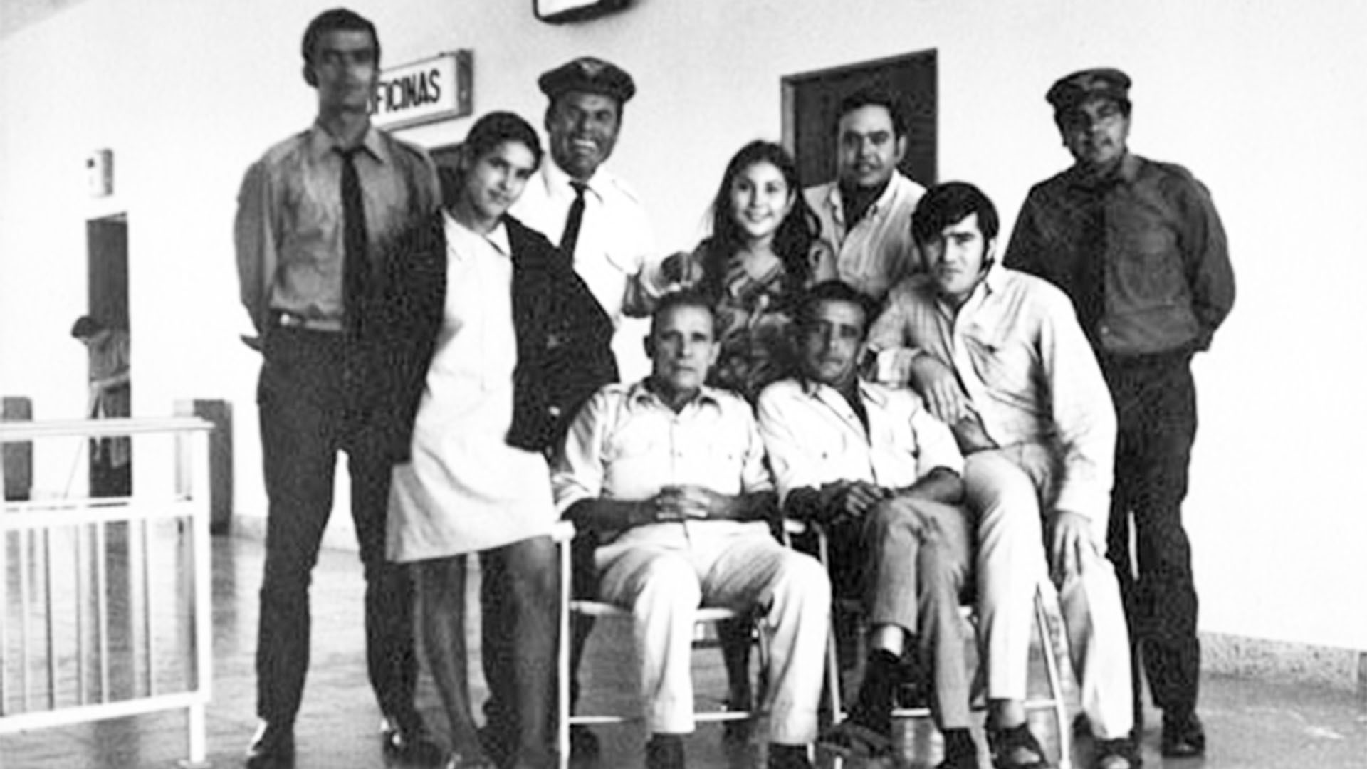 Mitarbeiter des Airport von Fuerteventura in El Matorral aufgenommen im Jahr 1970.