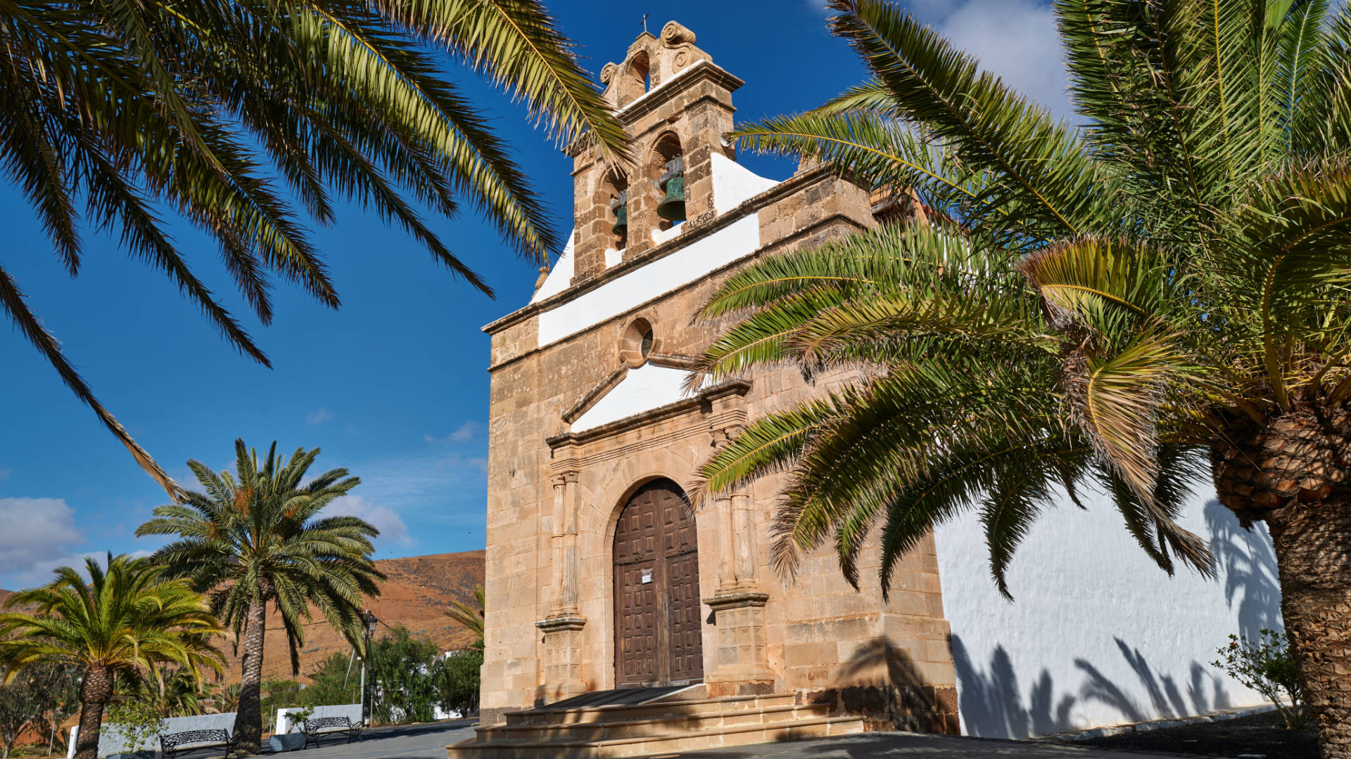 Iglesia de la Virgen de la Peña in Vega de Río Palmas