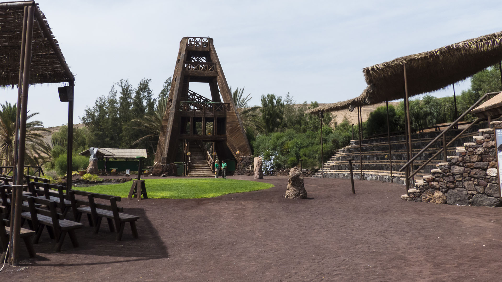 Freizeitparks Fuerteventura: Der Oasis Park in La Lajita – Tier- und Pflanzenwelt.