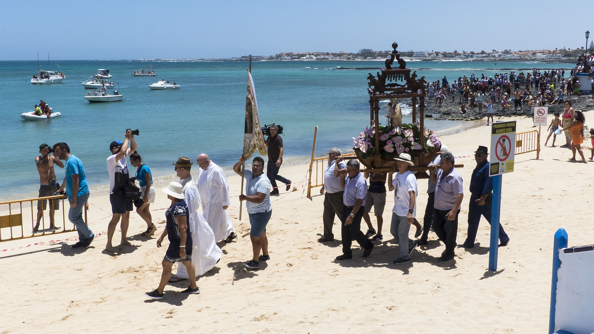 Die Fiesta Nuestra Señora del Carmen Corralejo Fuerteventura.