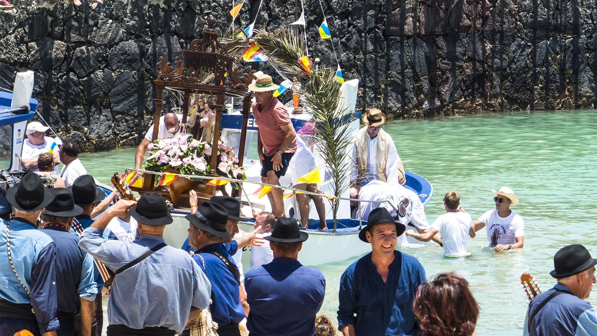 Die Fiesta Nuestra Señora del Carmen Corralejo Fuerteventura.