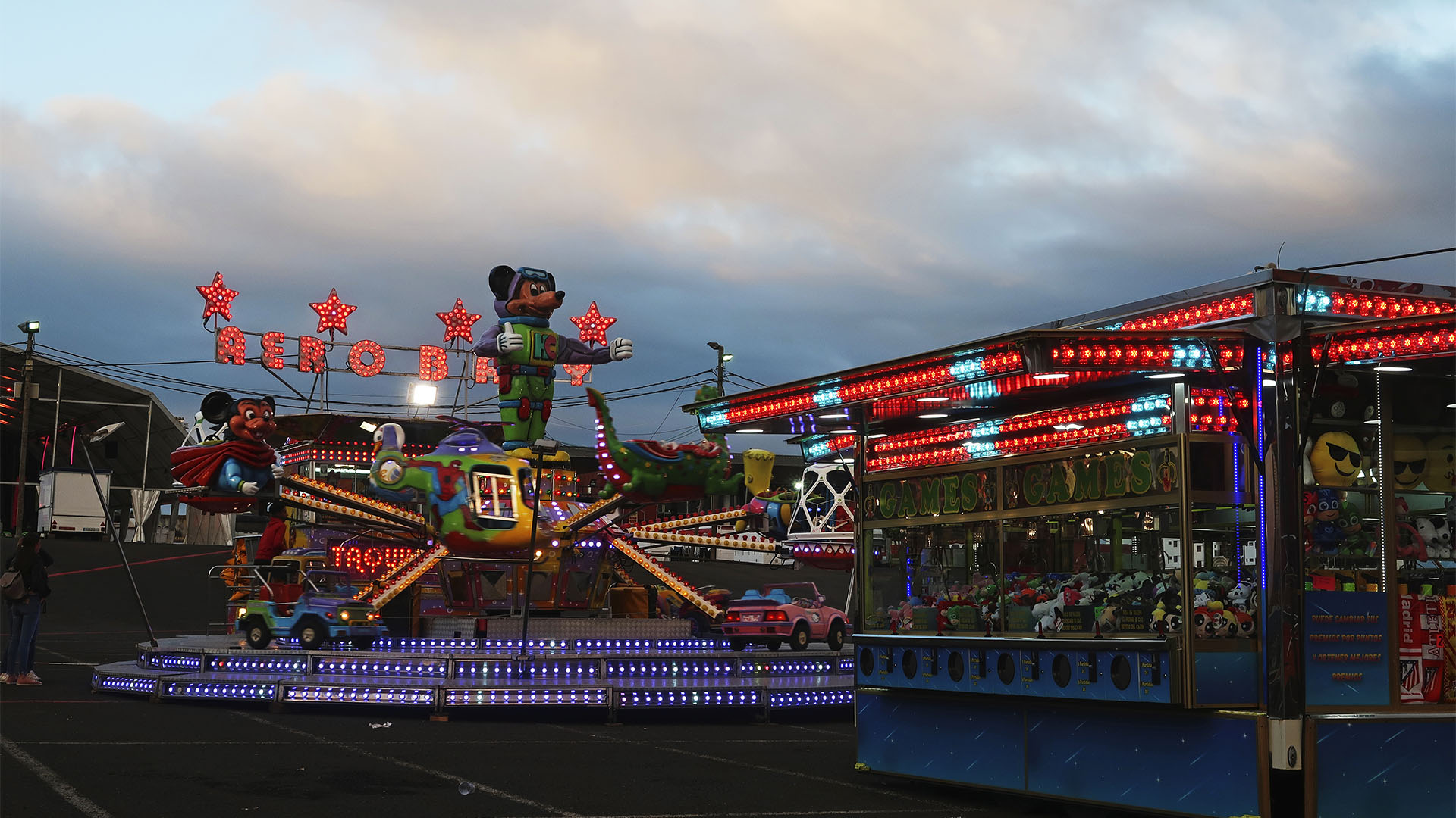 Karneval in Puerto del Rosario Fuerteventura – der Festplatz – Gran Verbena.