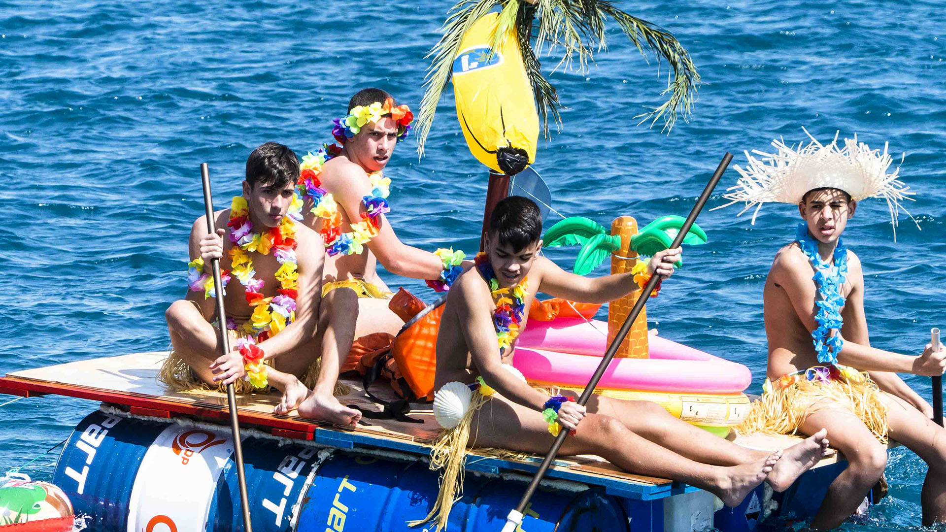 Karneval auf Fuerteventura: Puerto del Rosario Regata de Achipenco.