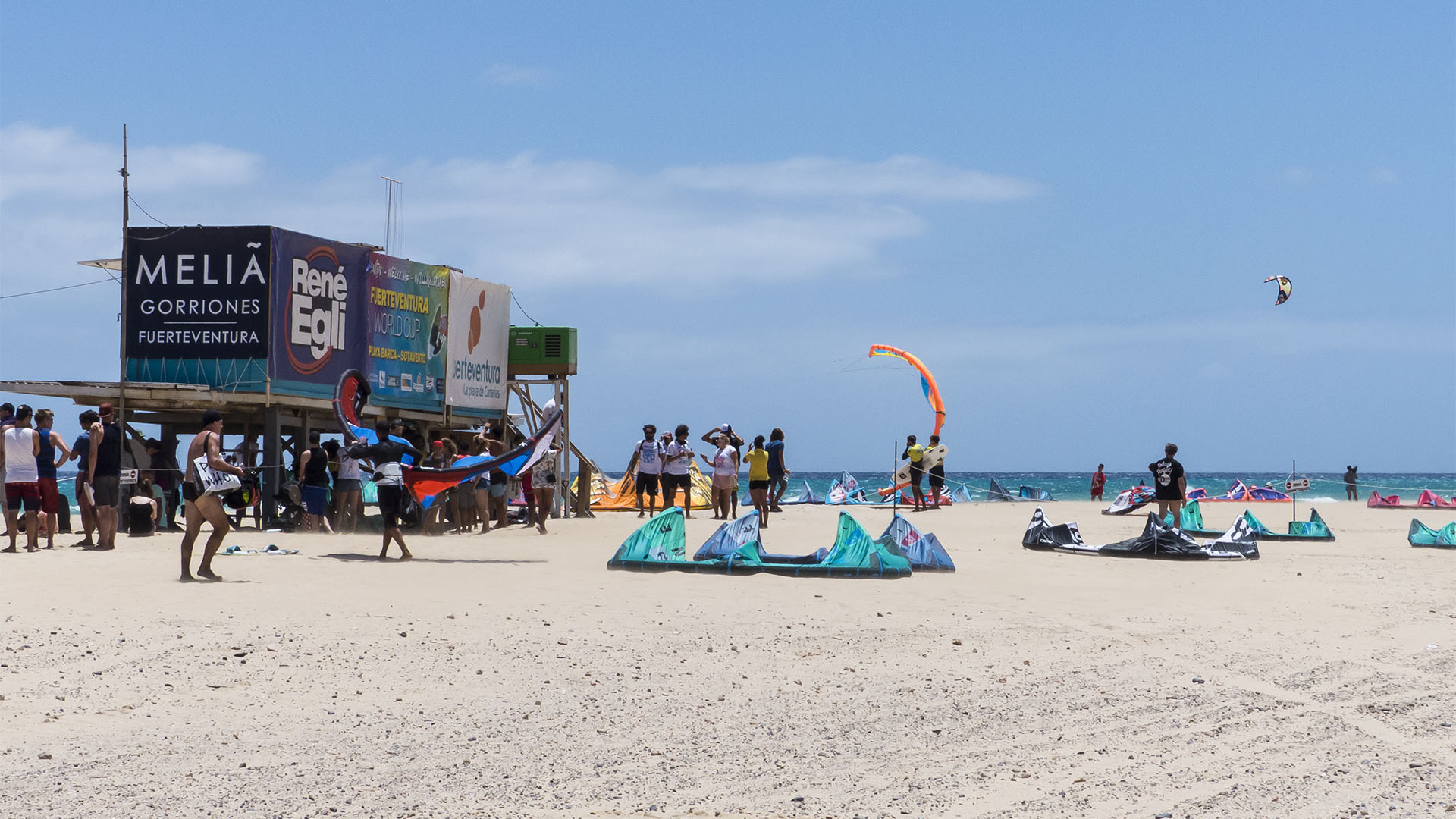 Sportveranstaltungen auf Fuerteventura: Kite + Windsurf WM Sotavento.