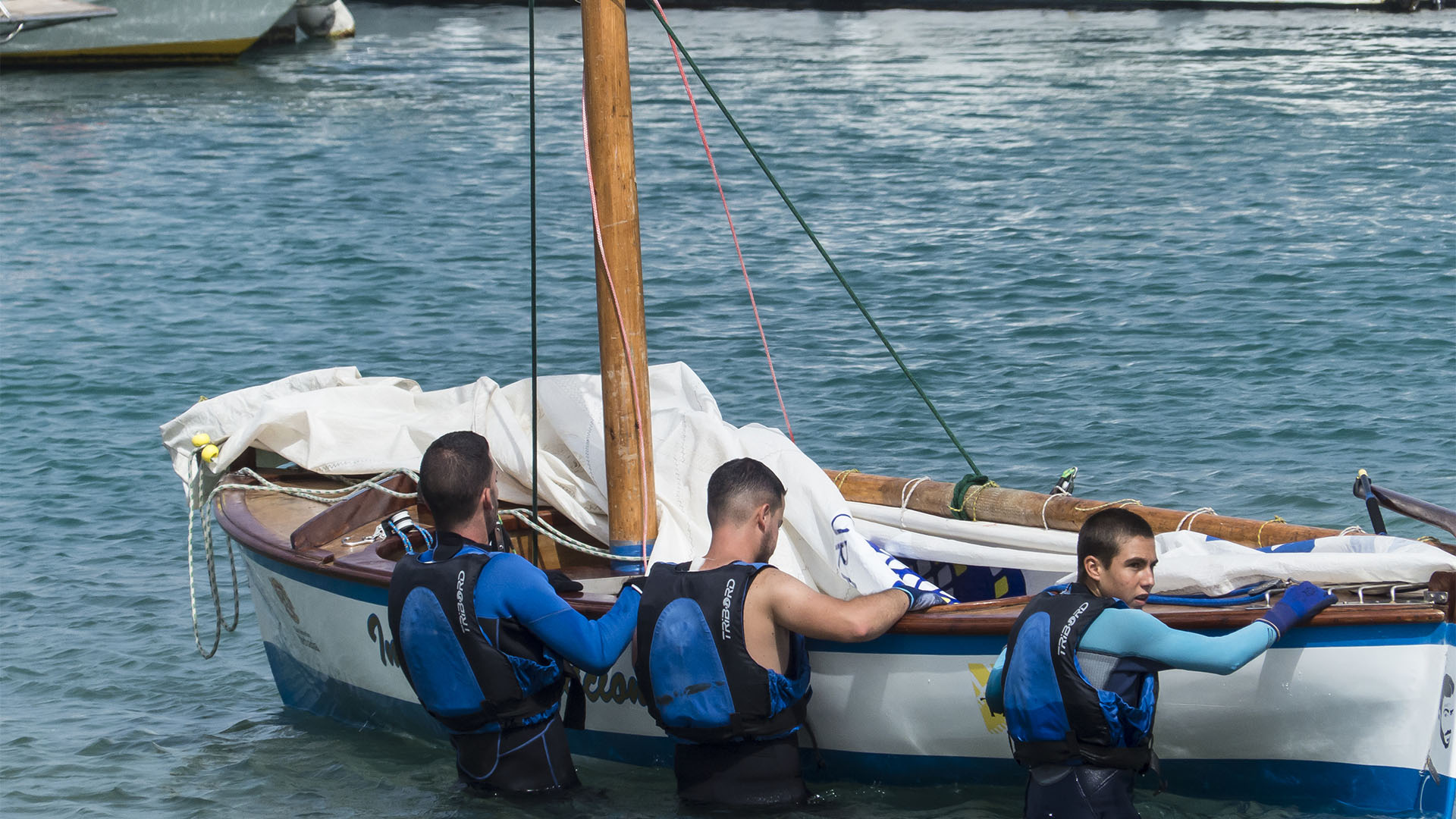 Sportveranstaltungen auf Fuerteventura: Corralejo Regata de Vela Latina.