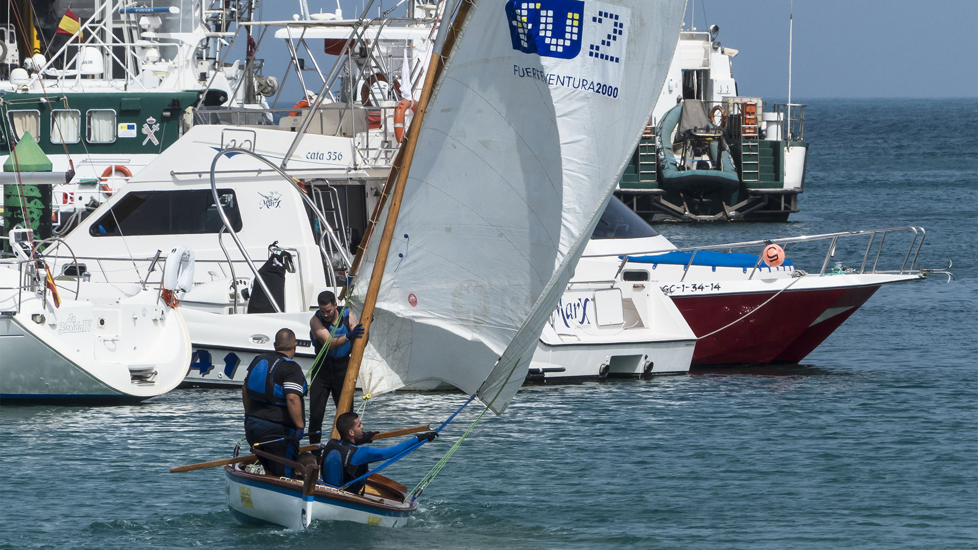 Sportveranstaltungen auf Fuerteventura: Corralejo Regata de Vela Latina.