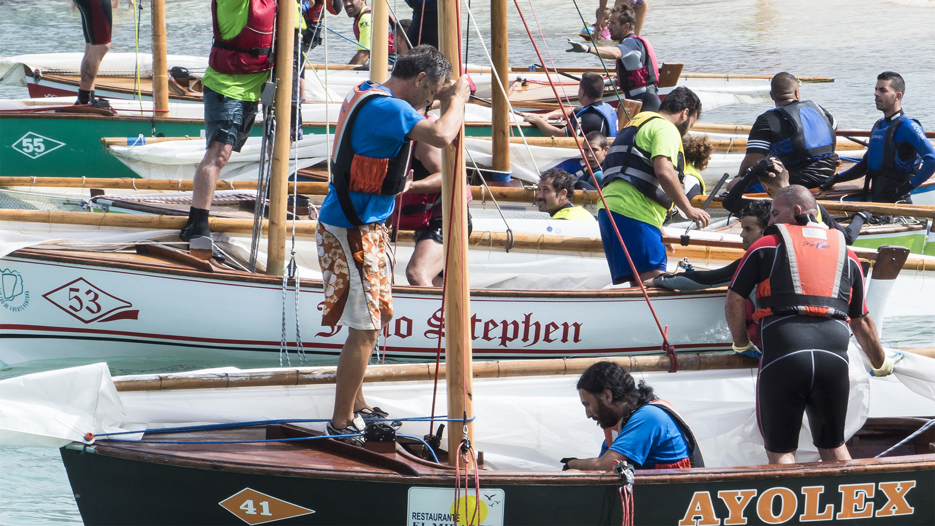 Sportveranstaltungen auf Fuerteventura: Corralejo Regata de Vela Latina.