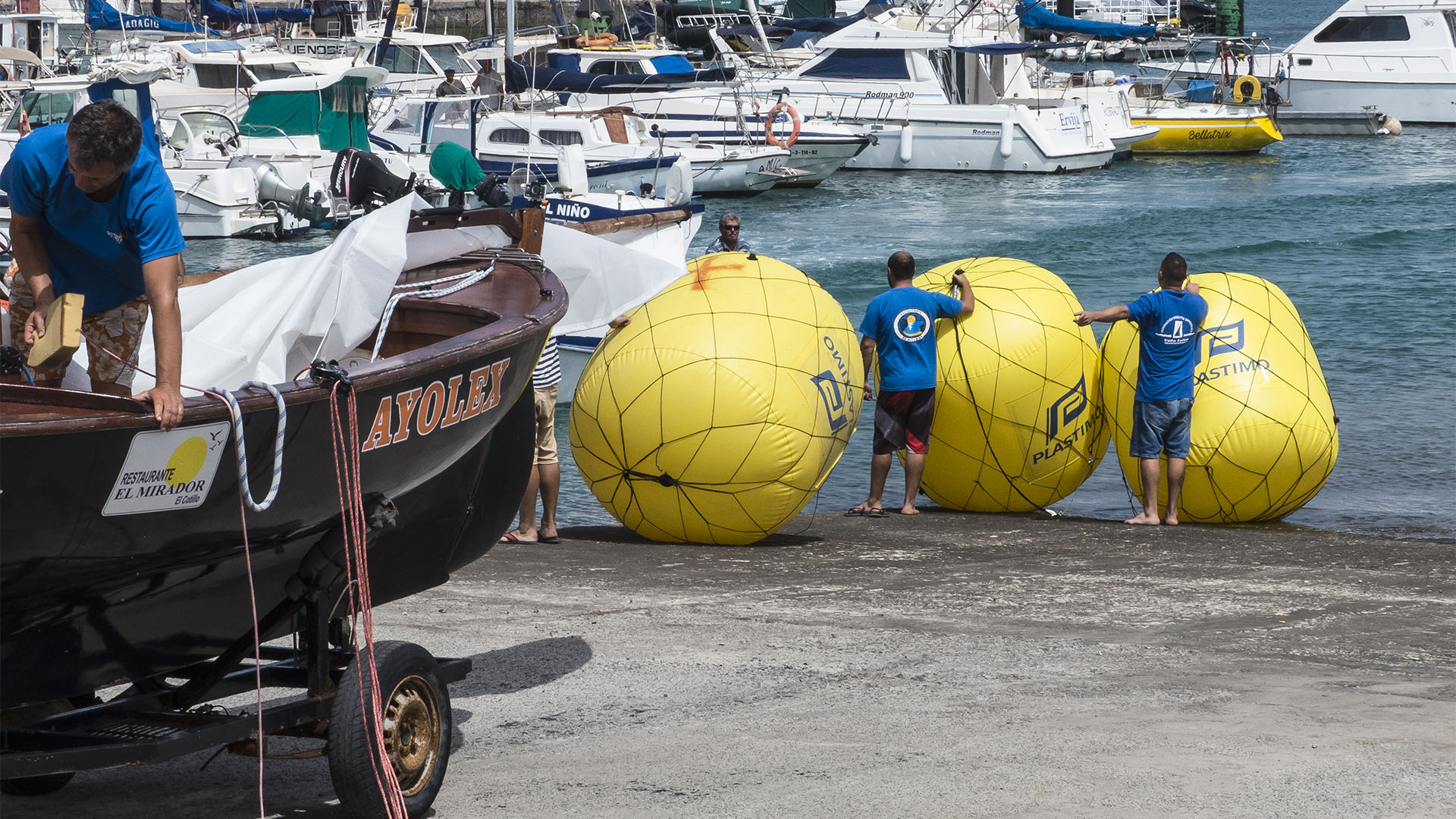 Sportveranstaltungen auf Fuerteventura: Corralejo Regata de Vela Latina.