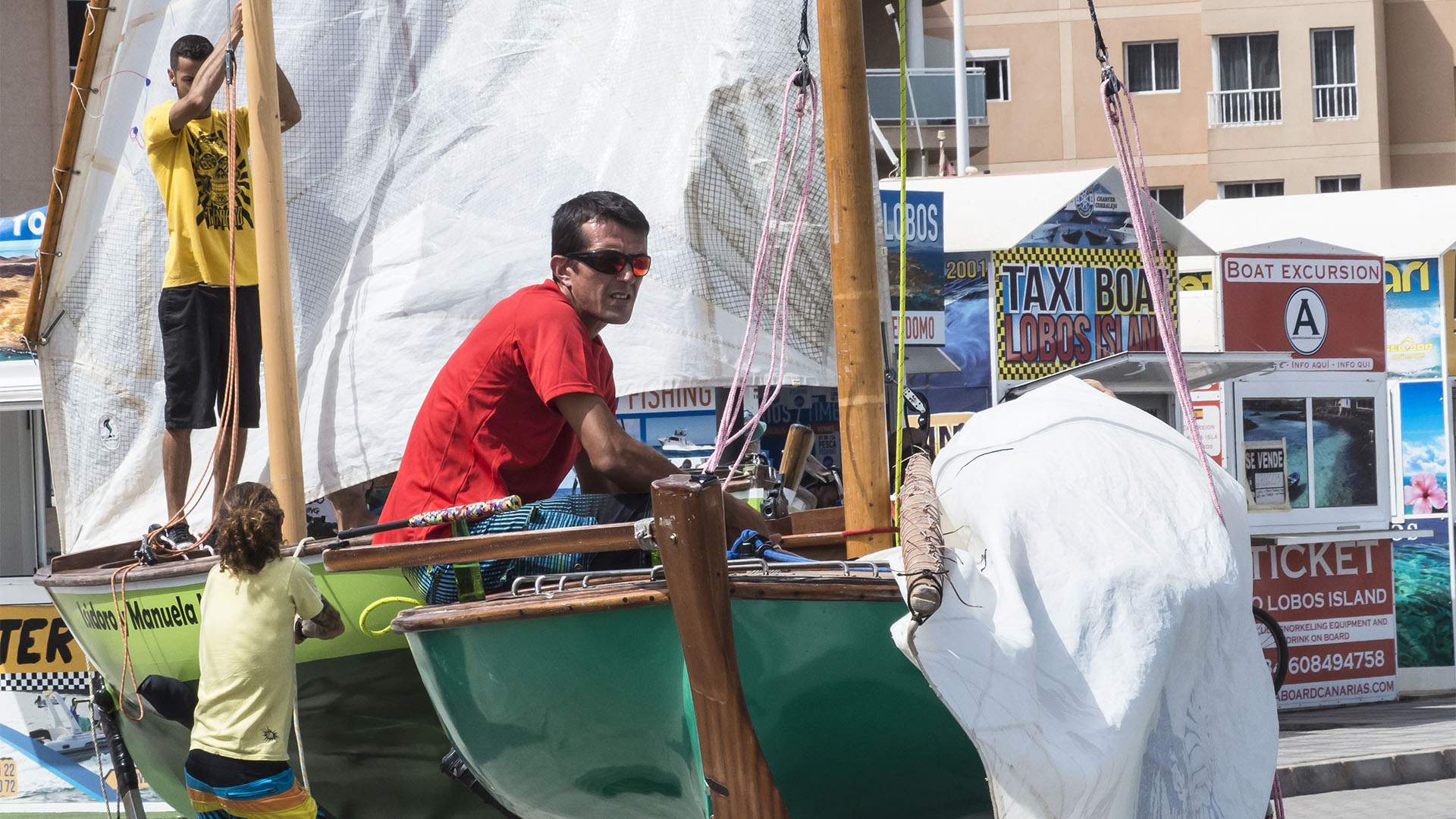 Sportveranstaltungen auf Fuerteventura: Corralejo Regata de Vela Latina.