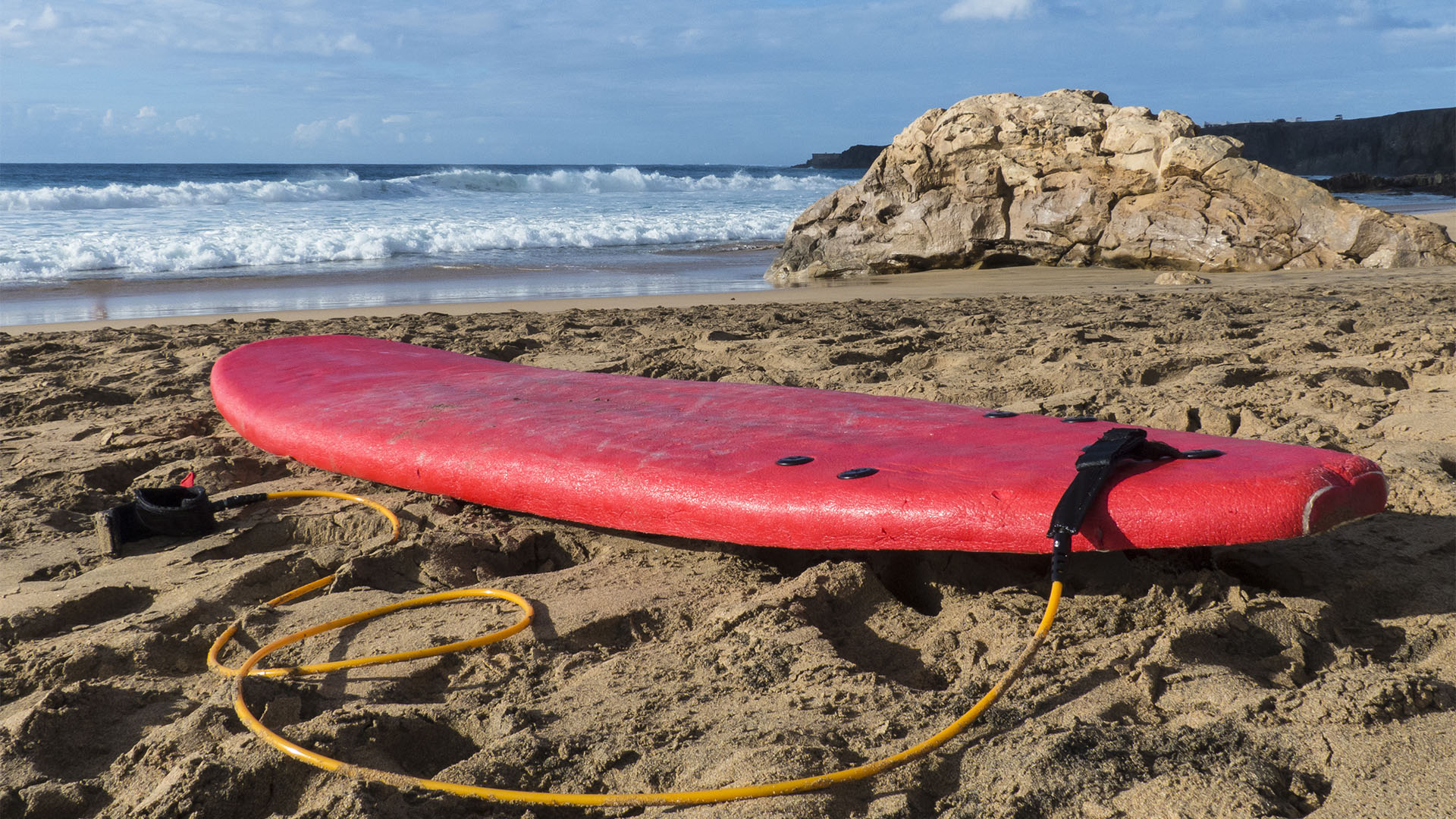 Wellenreiten auf Fuerteventura – das Hawaii Europas.