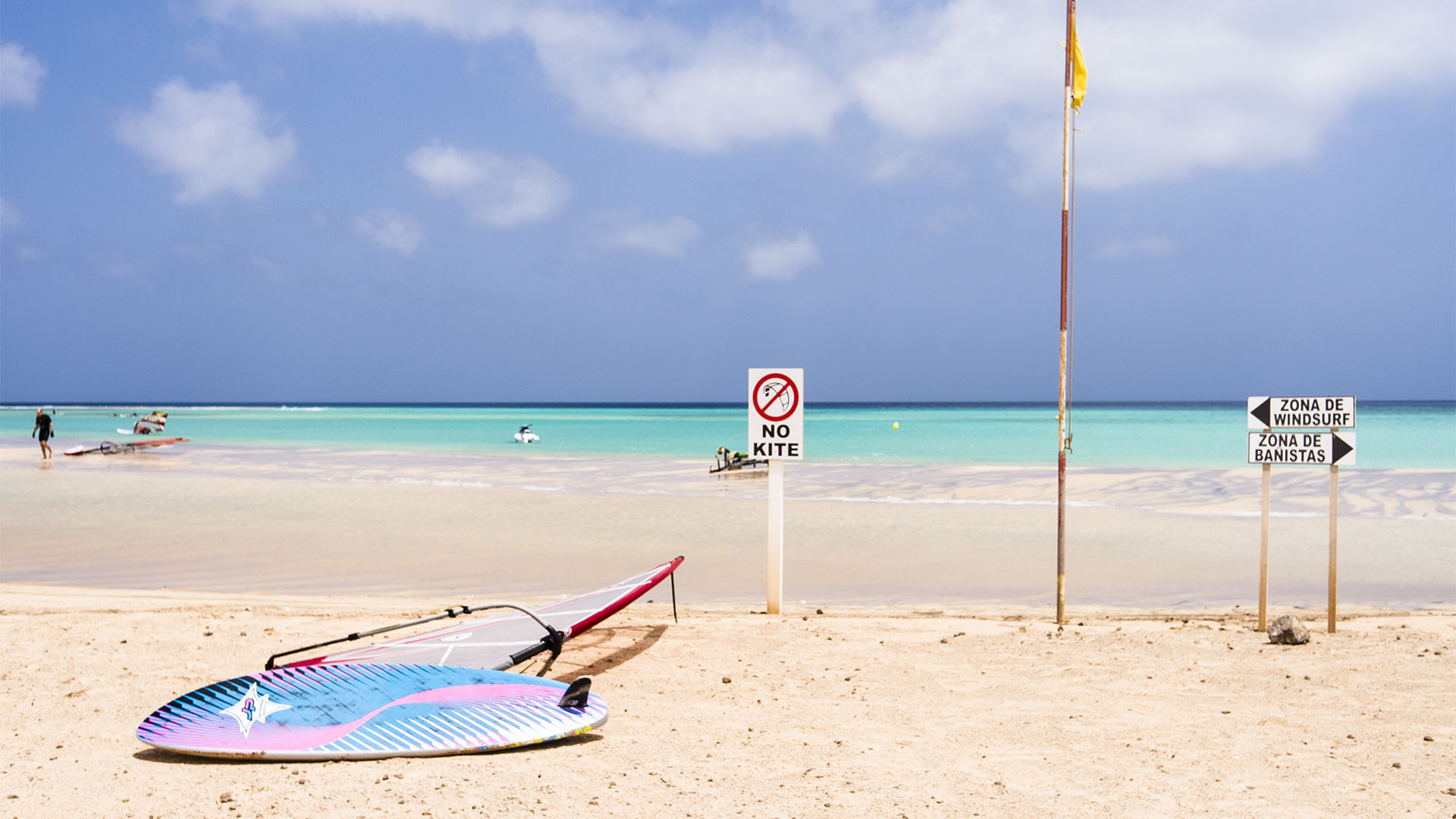 Windsurfen auf Fuerteventura – das Hawaii Europas.