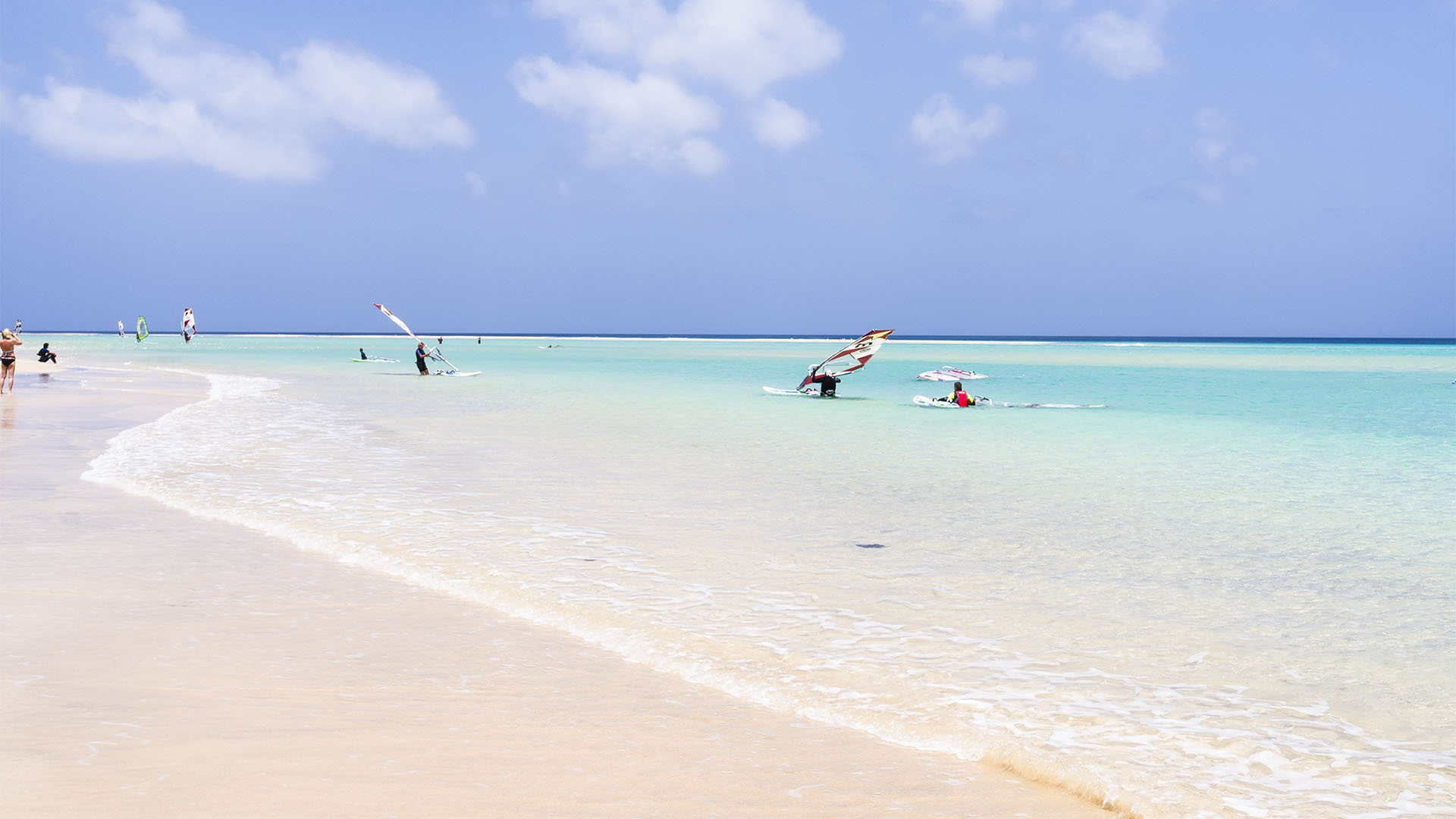 Windsurfen auf Fuerteventura – das Hawaii Europas.